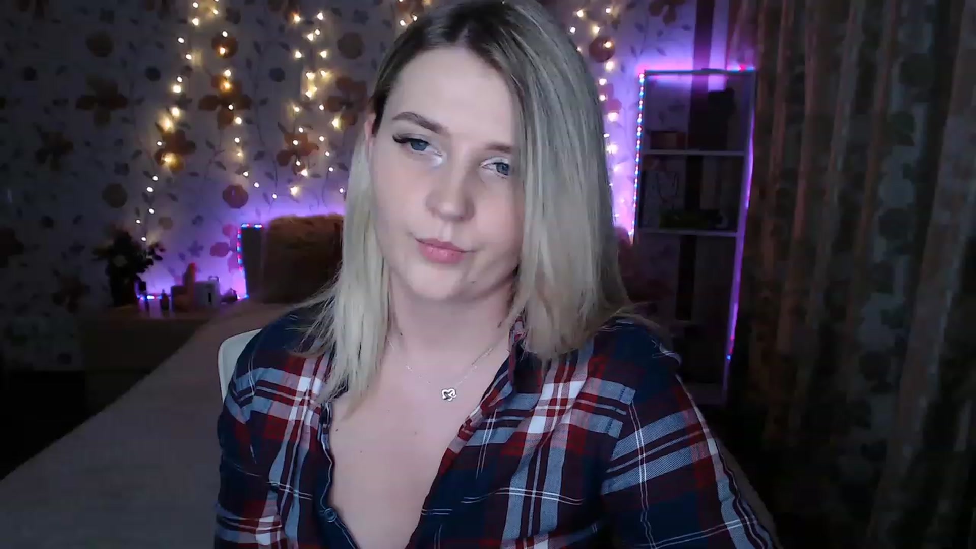 Gallery image thumbnail from Nice_Ass007's myfreecams stream on, 05/11/2023, 22:57 image 3 of 20