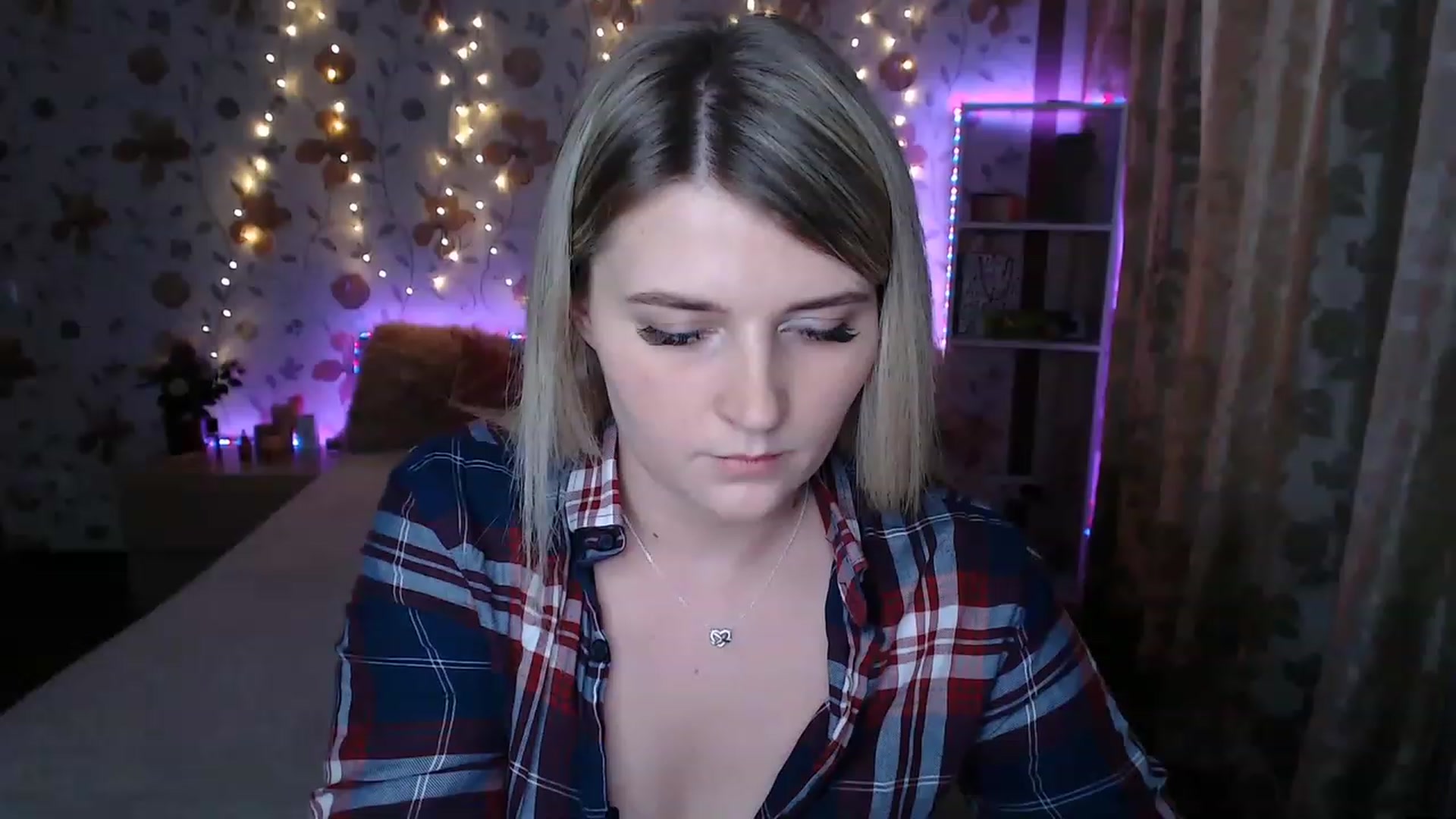 Gallery image thumbnail from Nice_Ass007's myfreecams stream on, 05/12/2023, 02:45 image 6 of 20