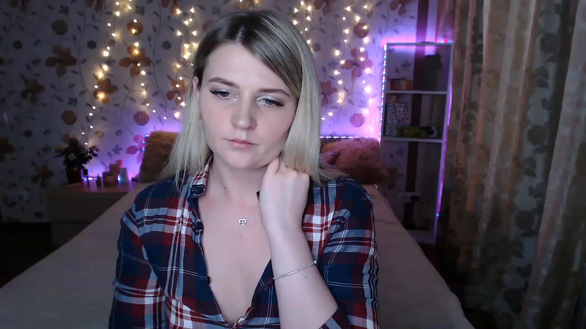 Gallery image thumbnail from Nice_Ass007's myfreecams stream on, 05/12/2023, 02:45 image 9 of 20