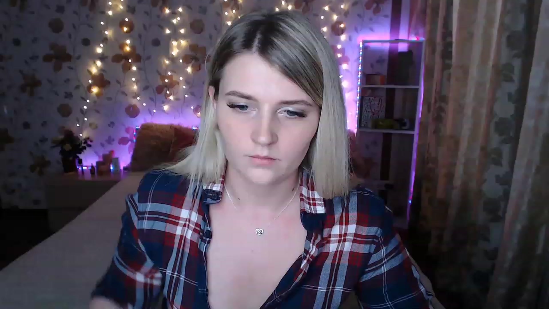 Gallery image thumbnail from Nice_Ass007's myfreecams stream on, 05/12/2023, 02:45 image 10 of 20