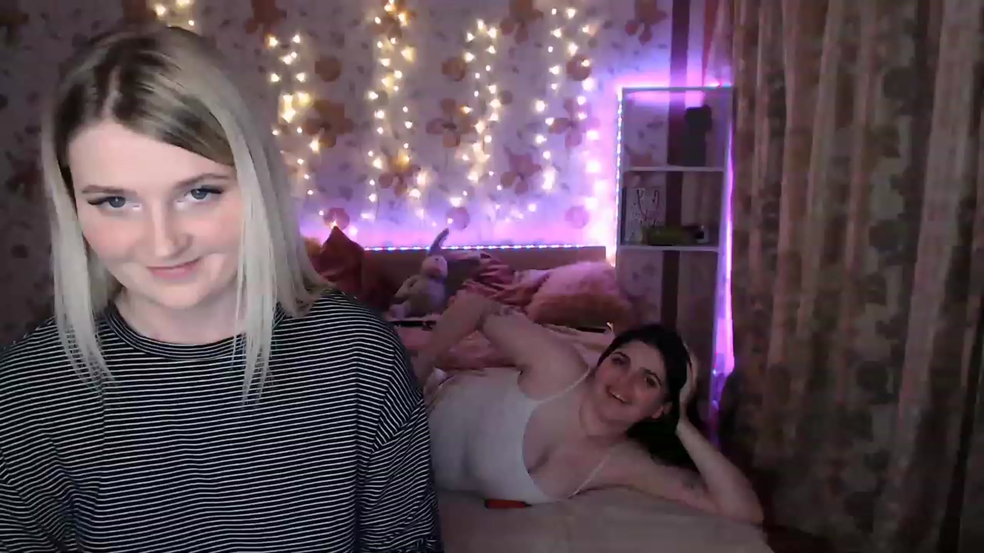 Gallery image thumbnail from Nice_Ass007's myfreecams stream on, 05/12/2023, 20:27 image 17 of 20