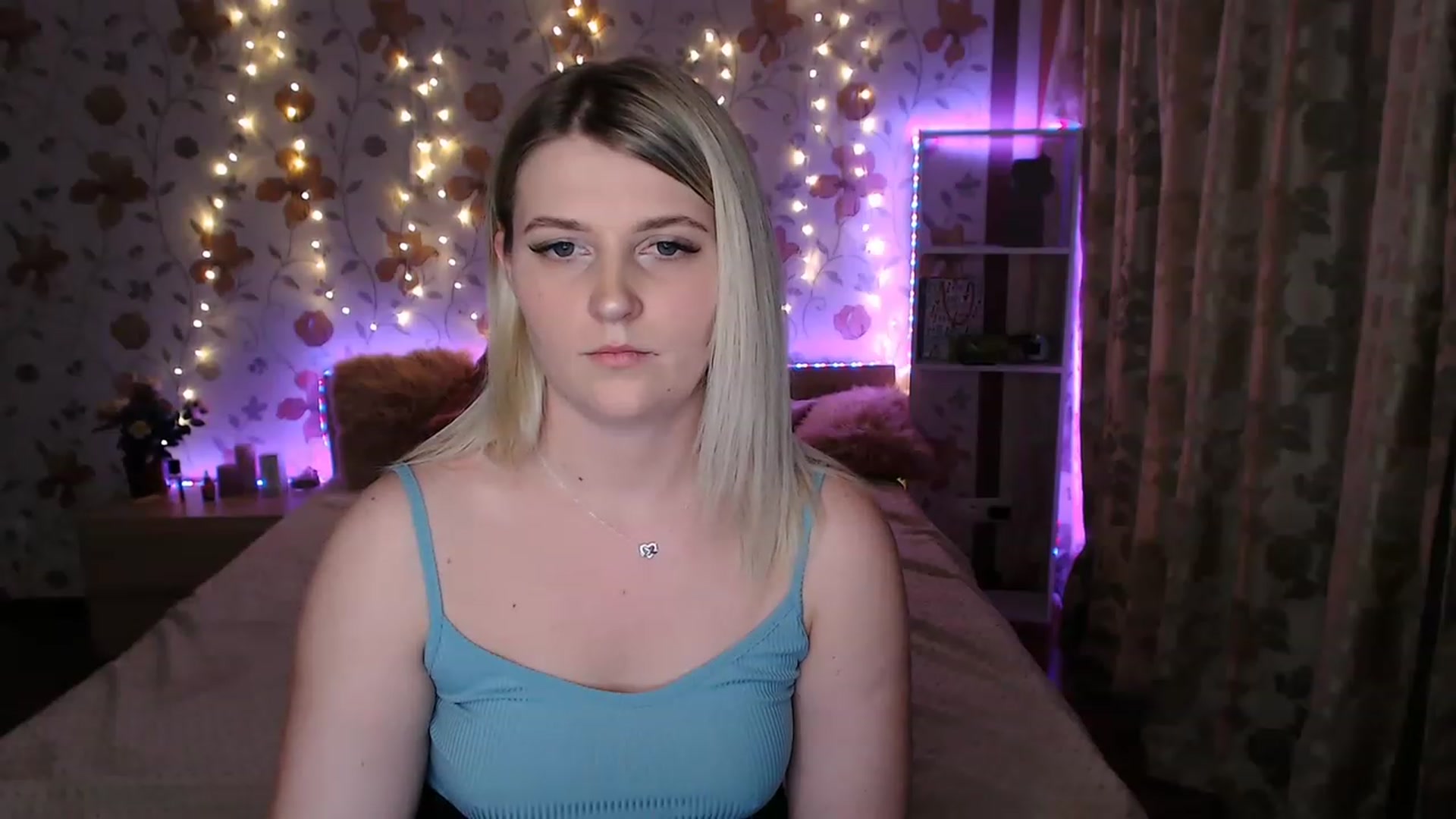 Gallery image thumbnail from Nice_Ass007's myfreecams stream on, 05/12/2023, 22:24 image 14 of 20