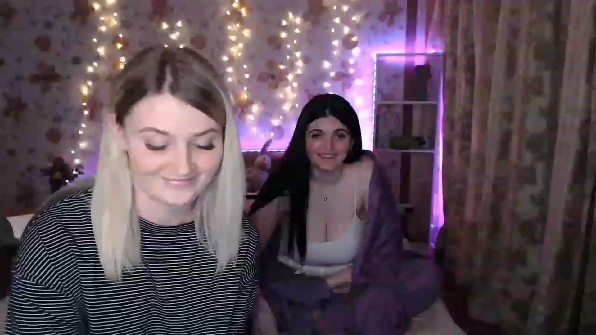 Gallery image thumbnail from Nice_Ass007's myfreecams stream on, 05/12/2023, 22:24 image 5 of 20