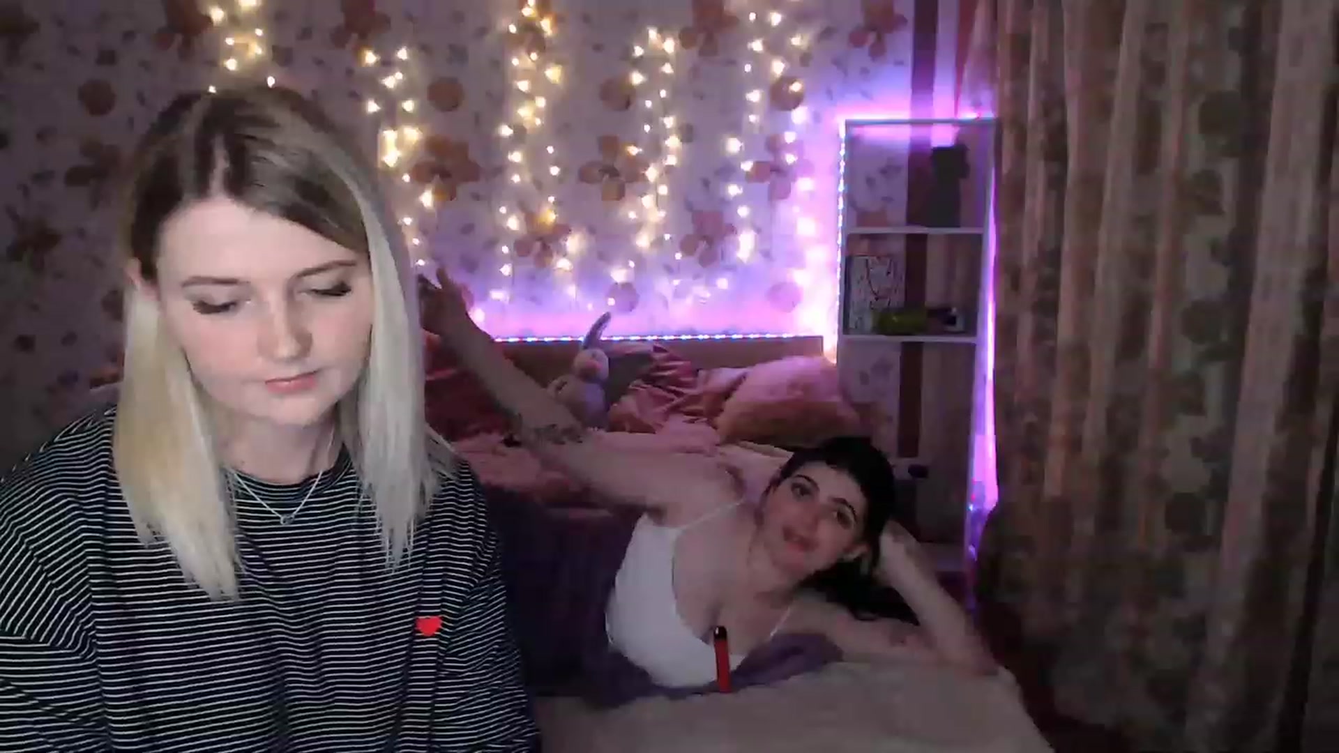 Gallery image thumbnail from Nice_Ass007's myfreecams stream on, 05/12/2023, 22:24 image 6 of 20