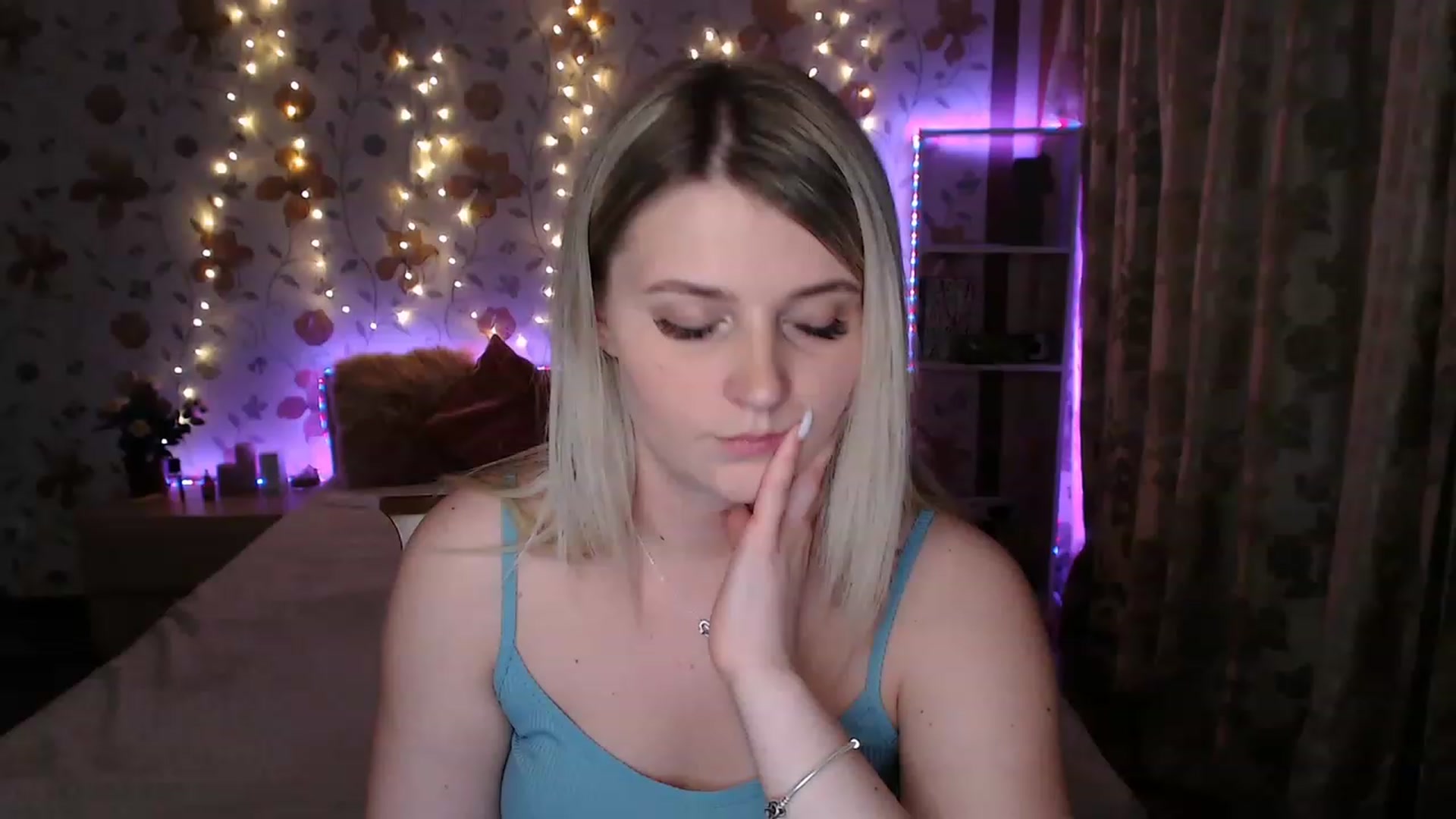 Gallery image thumbnail from Nice_Ass007's myfreecams stream on, 05/13/2023, 24:00 image 17 of 20
