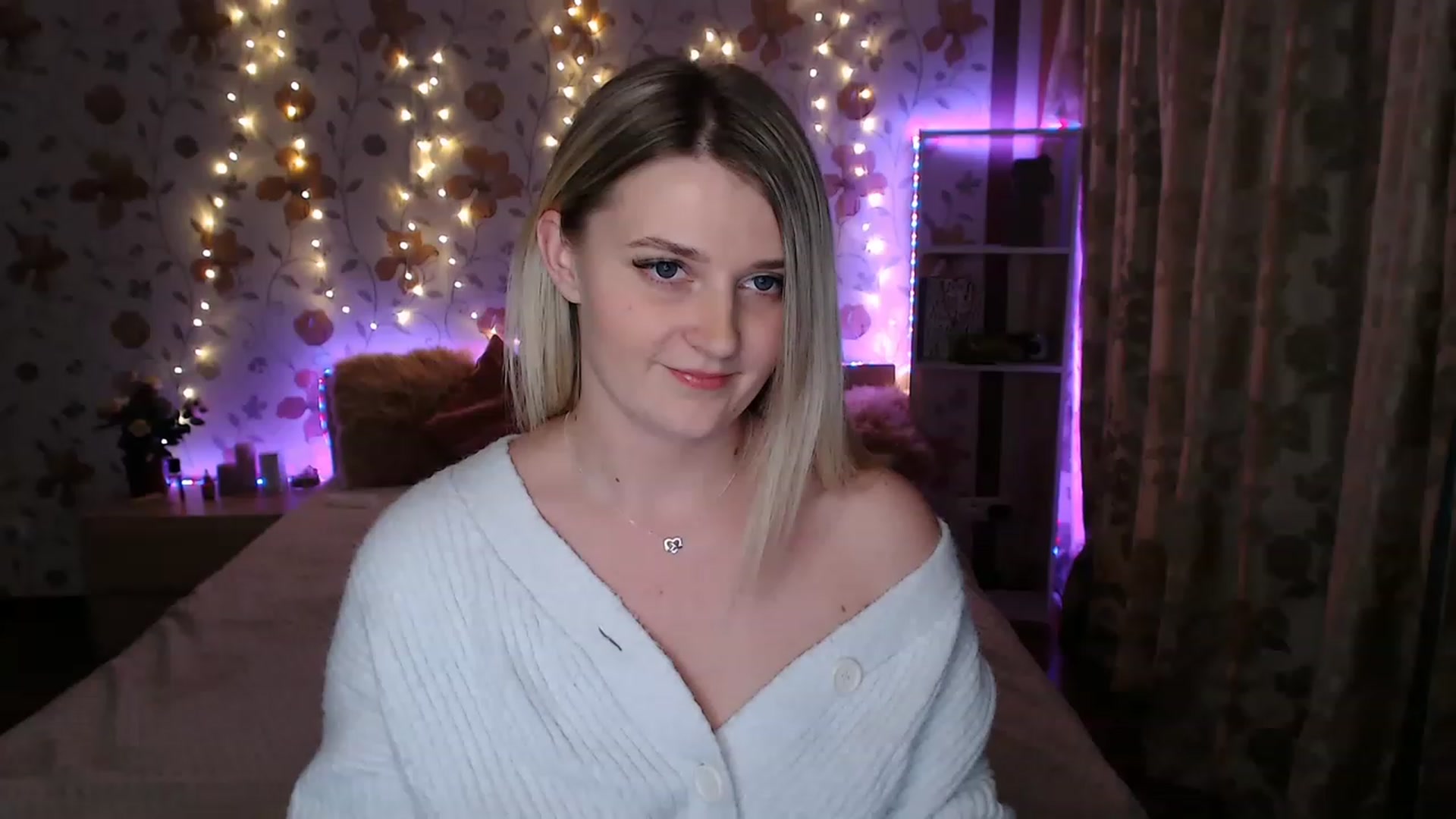 Gallery image thumbnail from Nice_Ass007's myfreecams stream on, 05/13/2023, 02:11 image 8 of 20