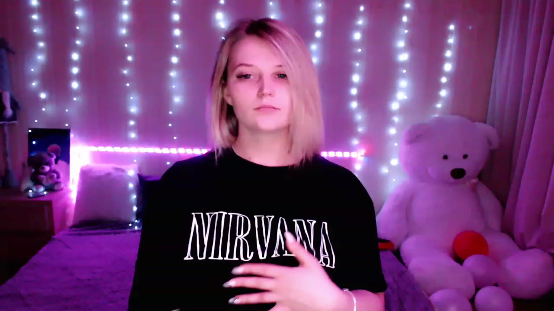Gallery image thumbnail from Nice_Ass007's myfreecams stream on, 05/13/2023, 21:05 image 4 of 20
