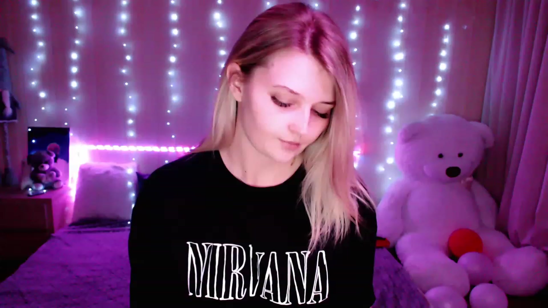 Gallery image thumbnail from Nice_Ass007's myfreecams stream on, 05/13/2023, 21:05 image 5 of 20