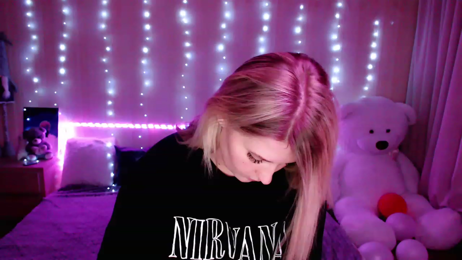 Gallery image thumbnail from Nice_Ass007's myfreecams stream on, 05/13/2023, 21:05 image 9 of 20