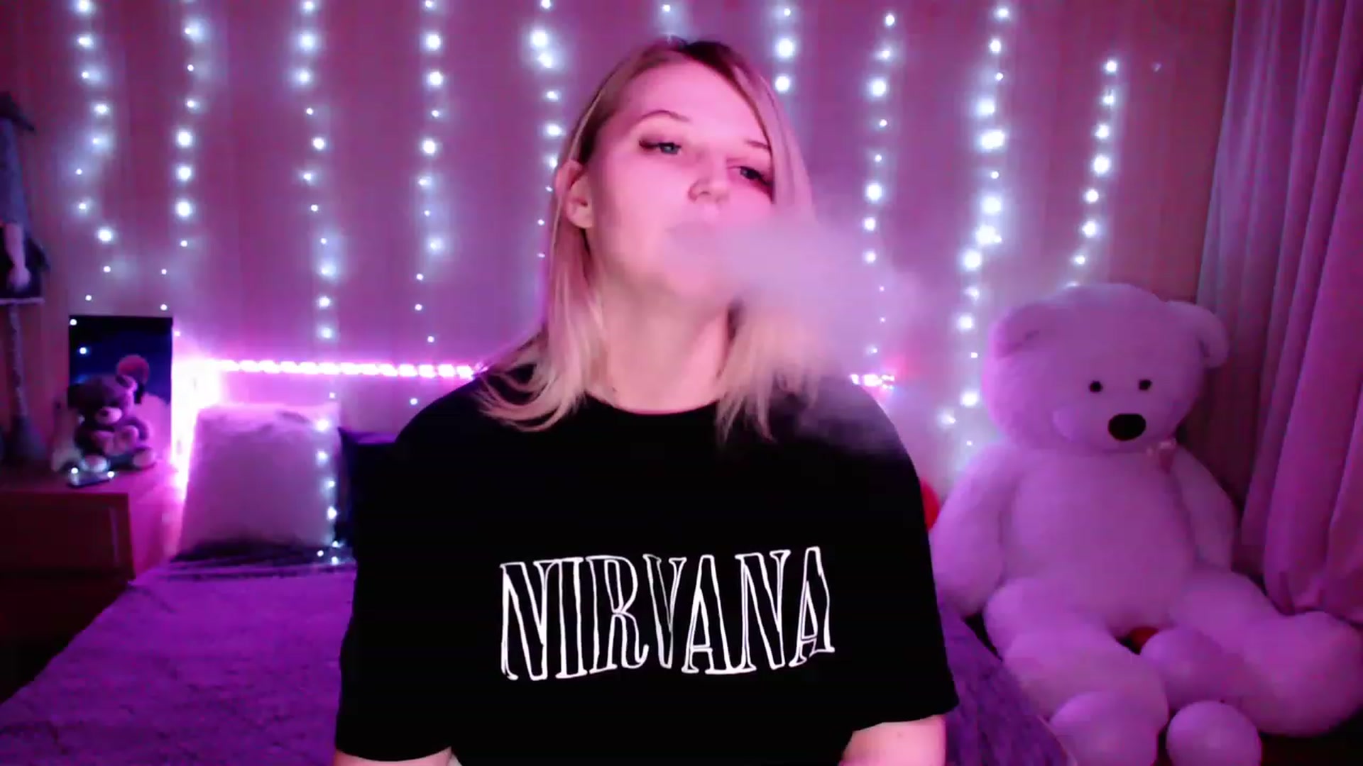 Gallery image thumbnail from Nice_Ass007's myfreecams stream on, 05/13/2023, 22:08 image 3 of 20