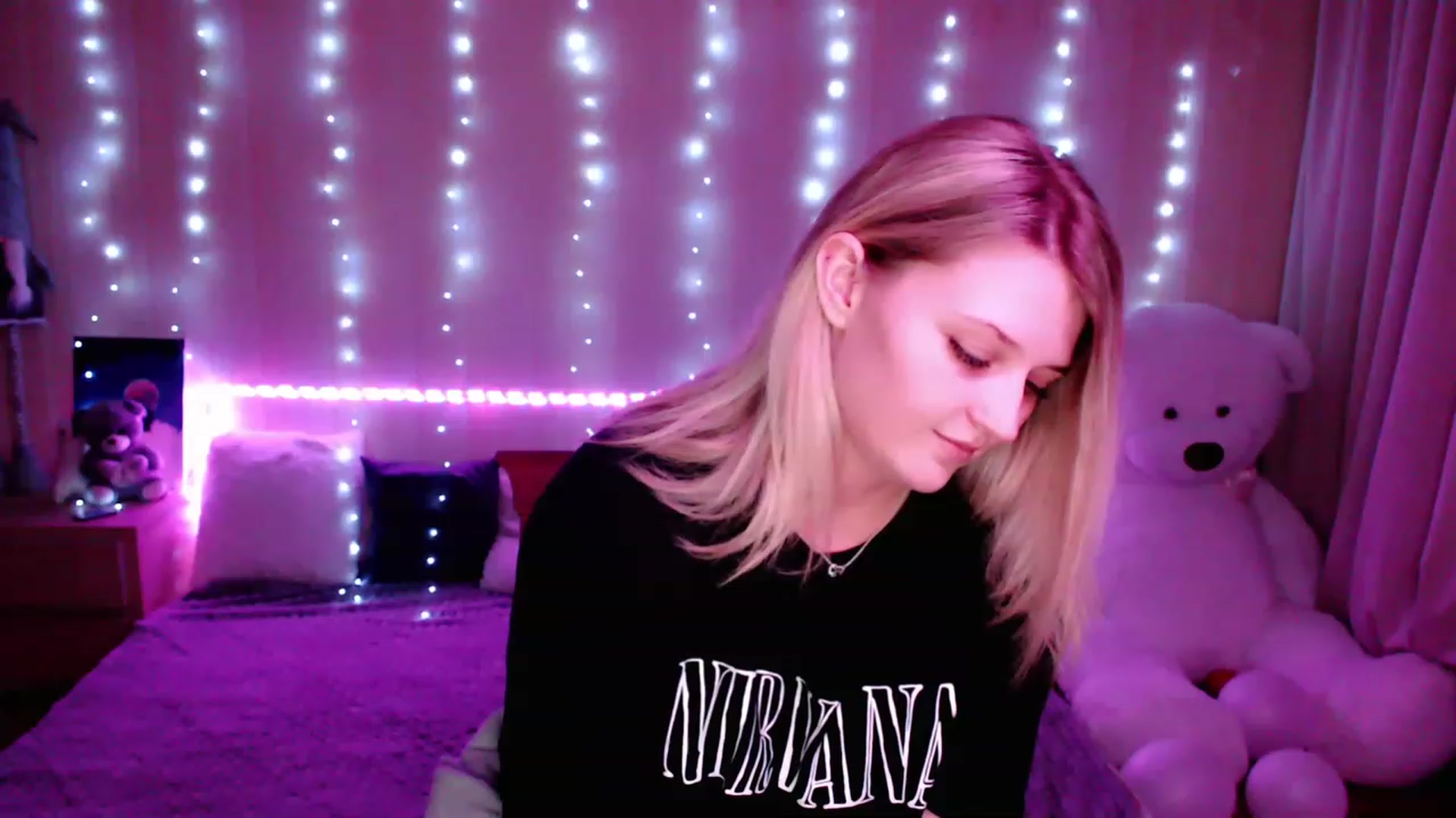 Gallery image thumbnail from Nice_Ass007's myfreecams stream on, 05/13/2023, 22:08 image 10 of 20
