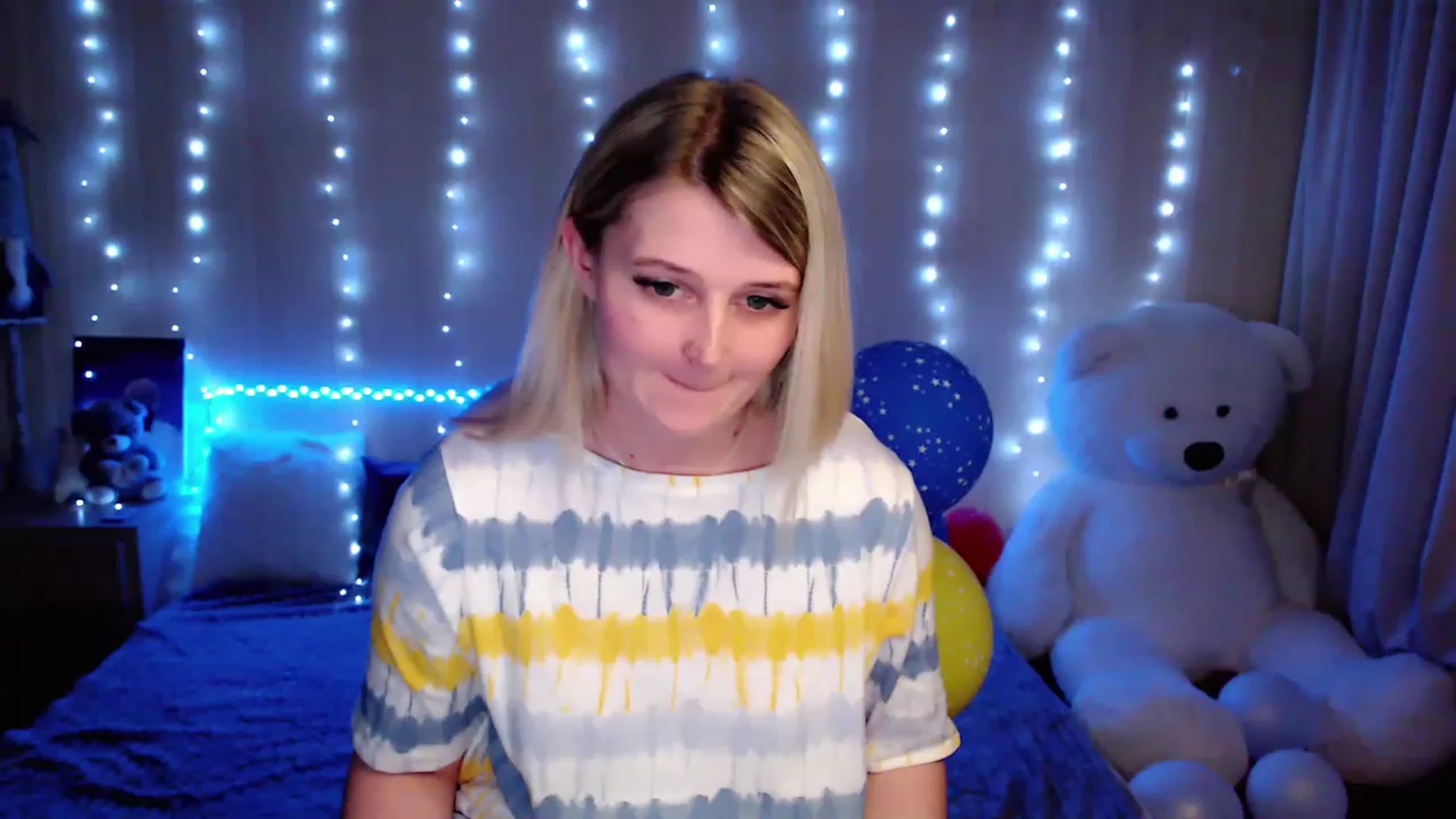Gallery image thumbnail from Nice_Ass007's myfreecams stream on, 05/14/2023, 24:59 image 4 of 20