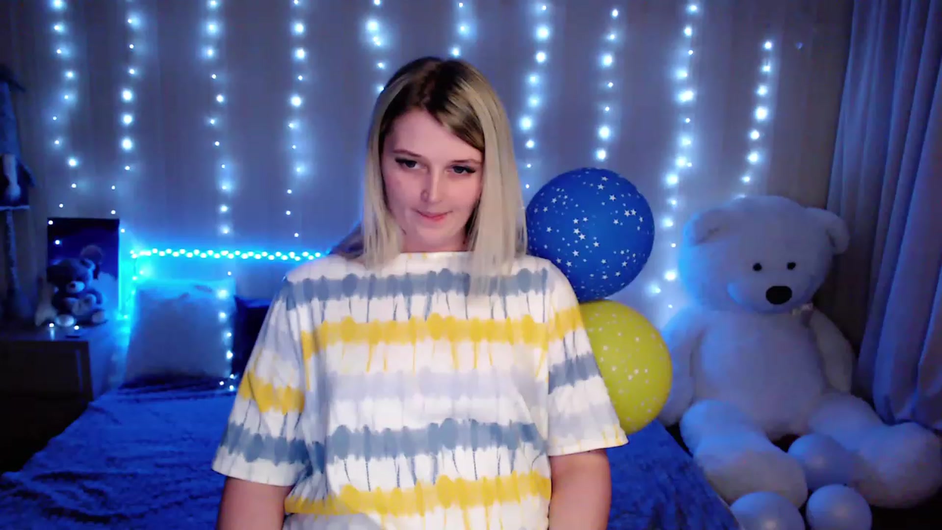 Gallery image thumbnail from Nice_Ass007's myfreecams stream on, 05/14/2023, 02:19 image 16 of 20