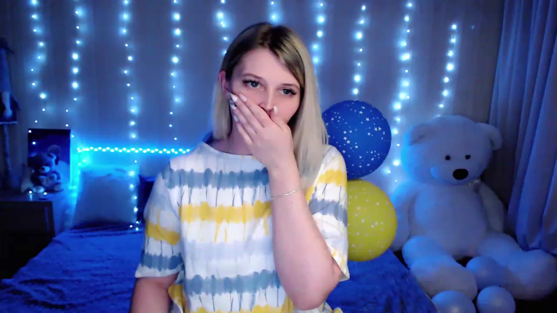 Gallery image thumbnail from Nice_Ass007's myfreecams stream on, 05/14/2023, 02:19 image 17 of 20