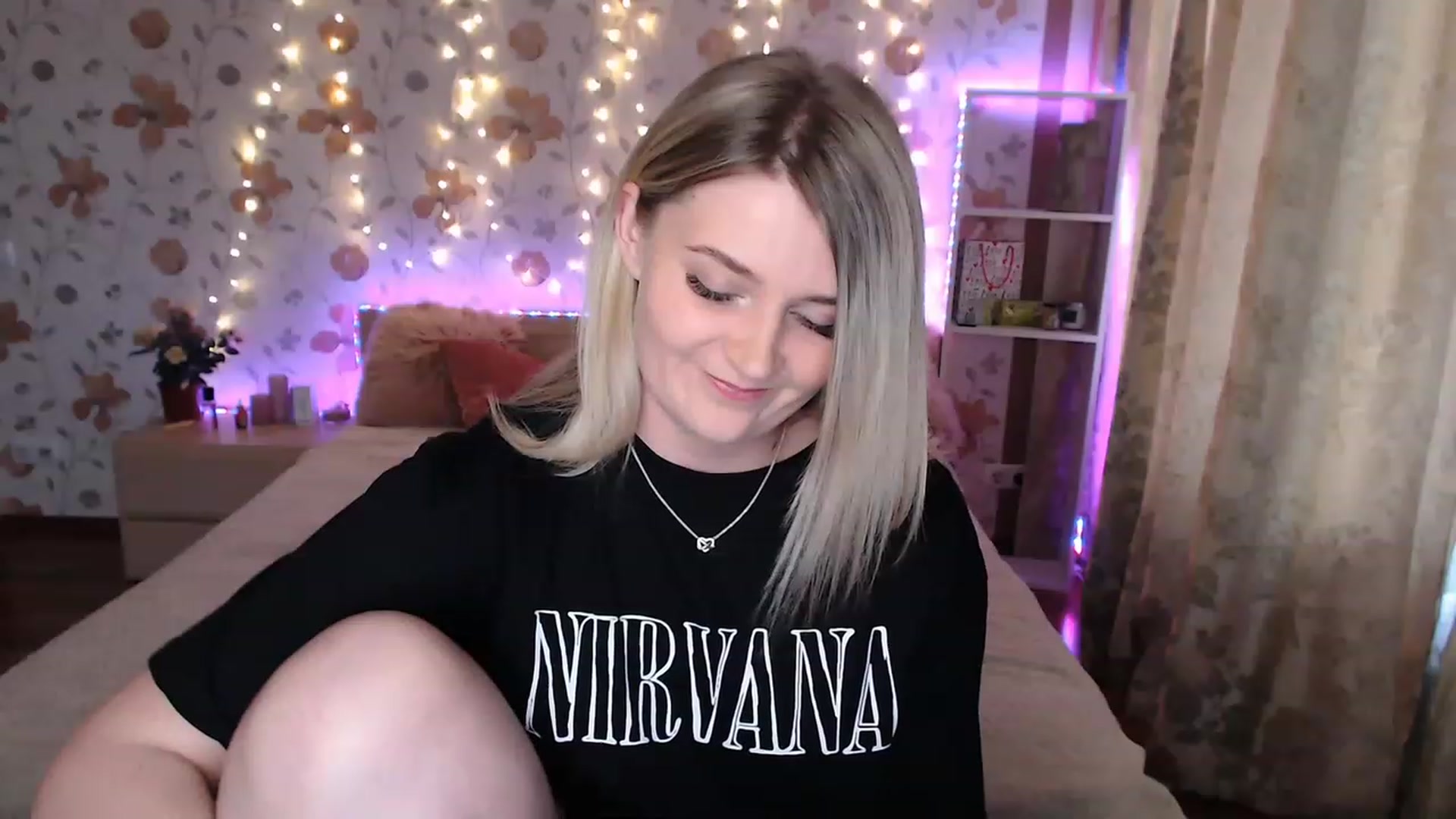Gallery image thumbnail from Nice_Ass007's myfreecams stream on, 05/14/2023, 03:20 image 14 of 20