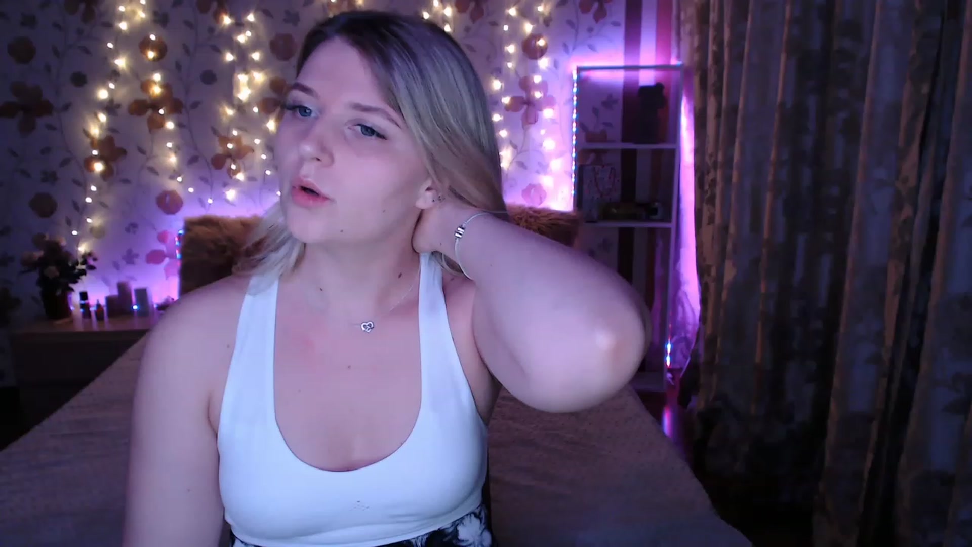 Gallery image thumbnail from Nice_Ass007's myfreecams stream on, 05/16/2023, 20:24 image 20 of 20