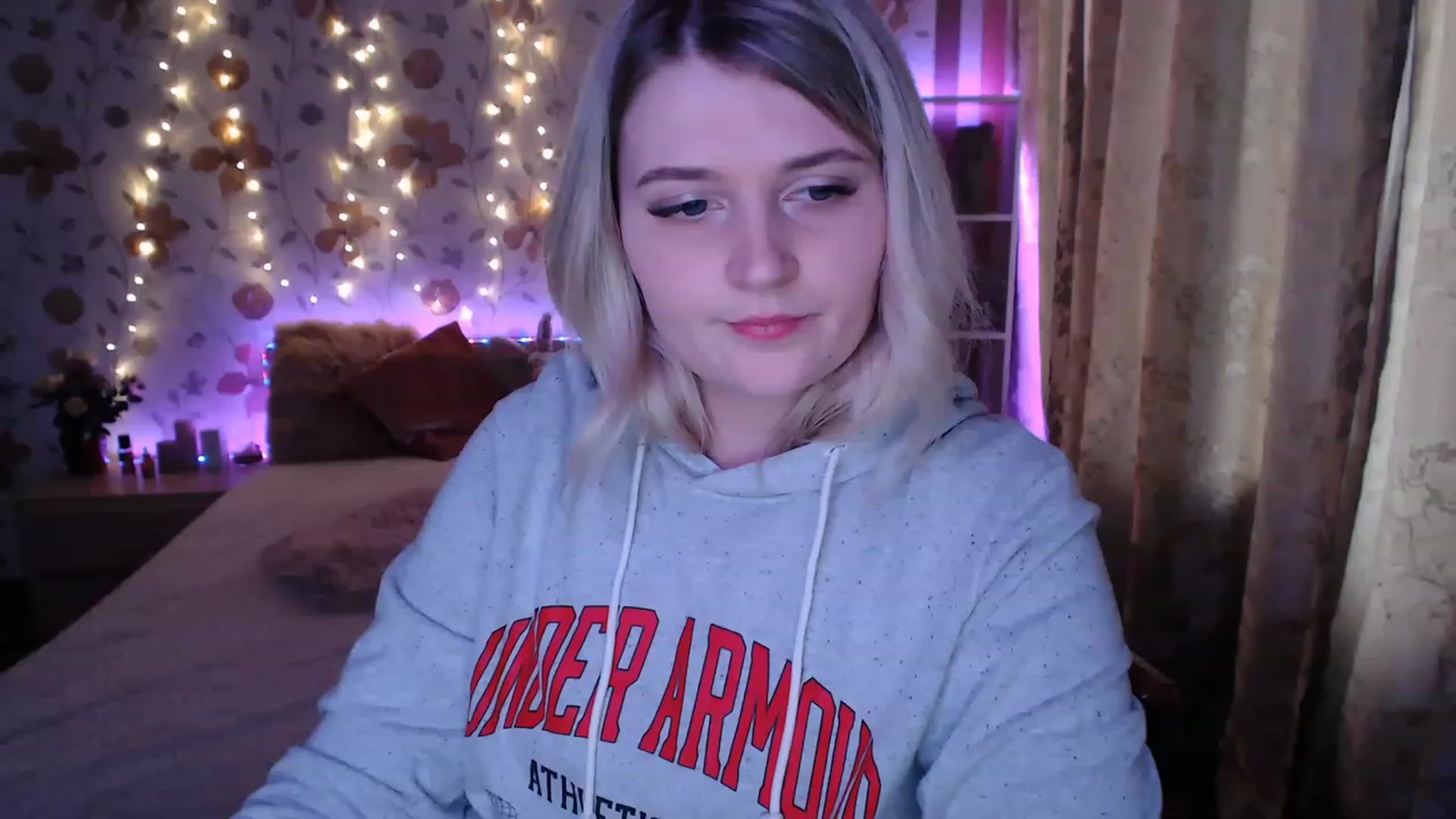 Gallery image thumbnail from Nice_Ass007's myfreecams stream on, 05/17/2023, 03:26 image 1 of 20