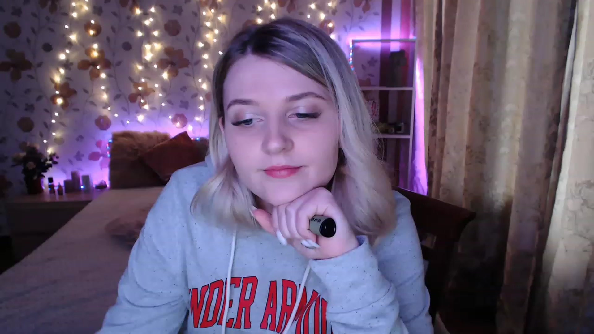 Gallery image thumbnail from Nice_Ass007's myfreecams stream on, 05/17/2023, 03:26 image 7 of 20