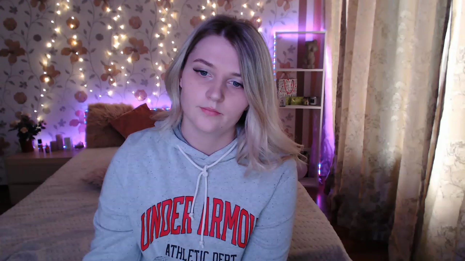 Gallery image thumbnail from Nice_Ass007's myfreecams stream on, 05/17/2023, 04:47 image 16 of 20