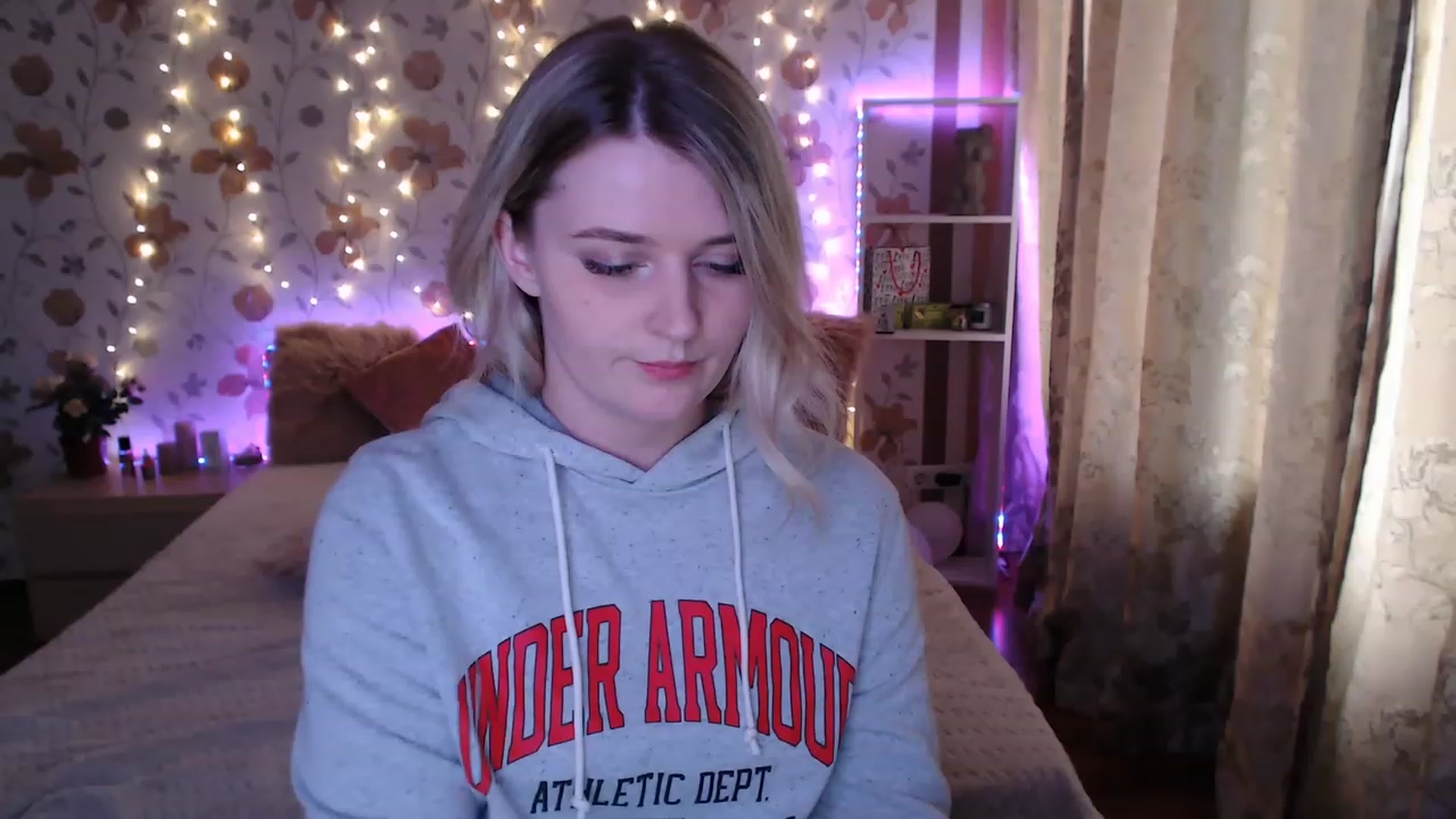 Gallery image thumbnail from Nice_Ass007's myfreecams stream on, 05/17/2023, 04:47 image 7 of 20