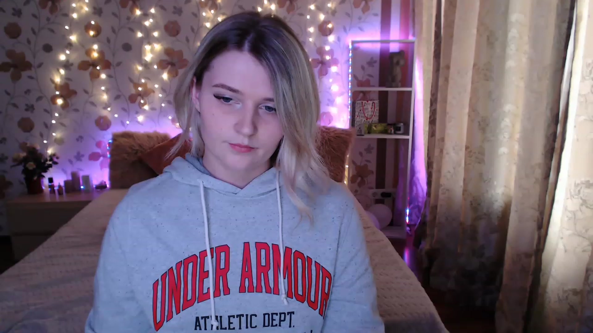 Gallery image thumbnail from Nice_Ass007's myfreecams stream on, 05/17/2023, 04:47 image 8 of 20