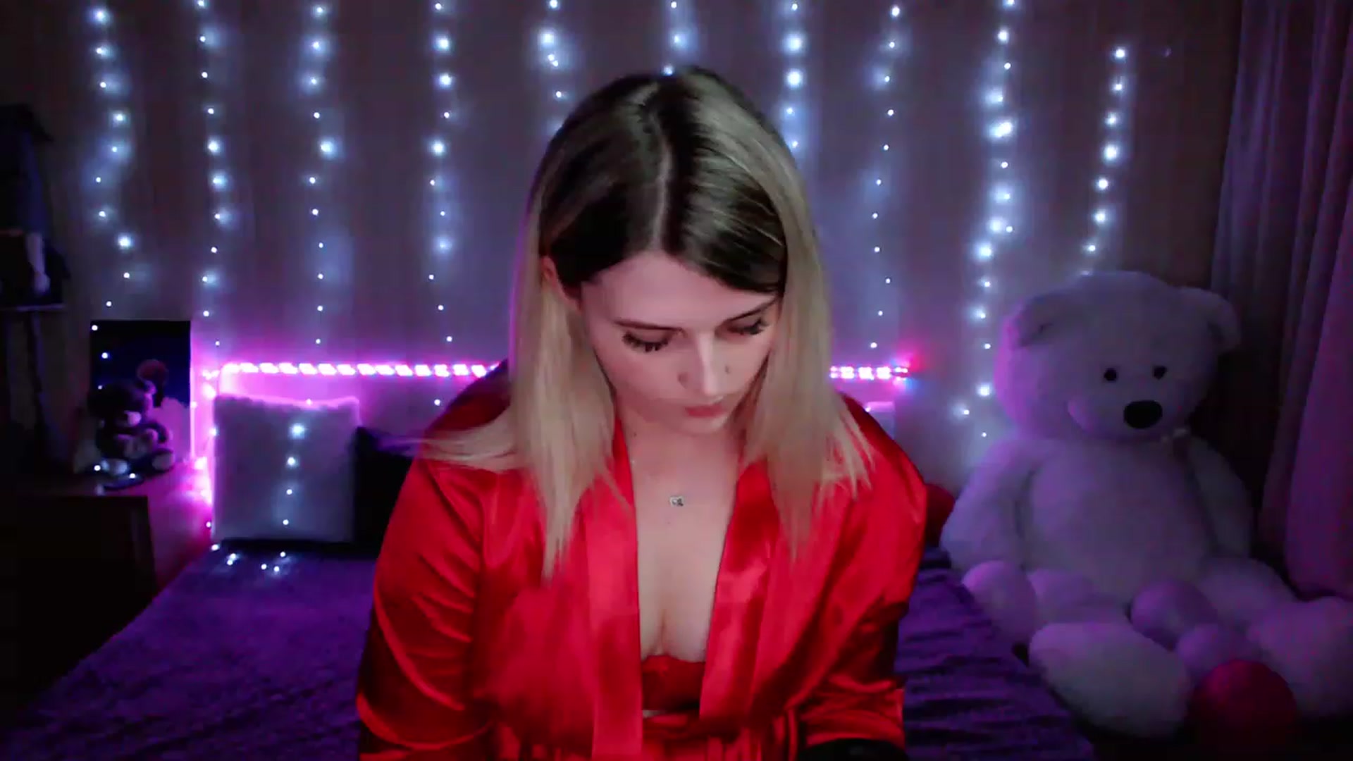 Gallery image thumbnail from Nice_Ass007's myfreecams stream on, 05/17/2023, 21:52 image 3 of 20