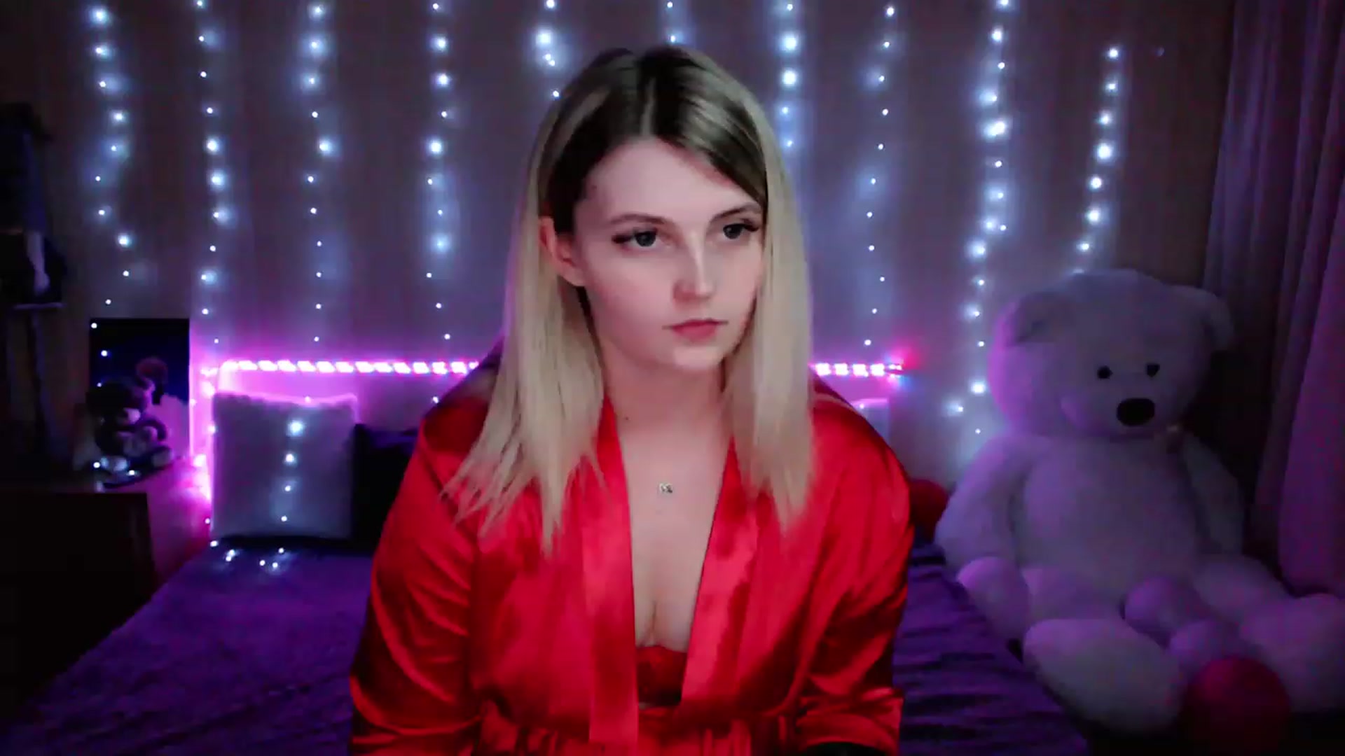 Gallery image thumbnail from Nice_Ass007's myfreecams stream on, 05/17/2023, 21:52 image 4 of 20