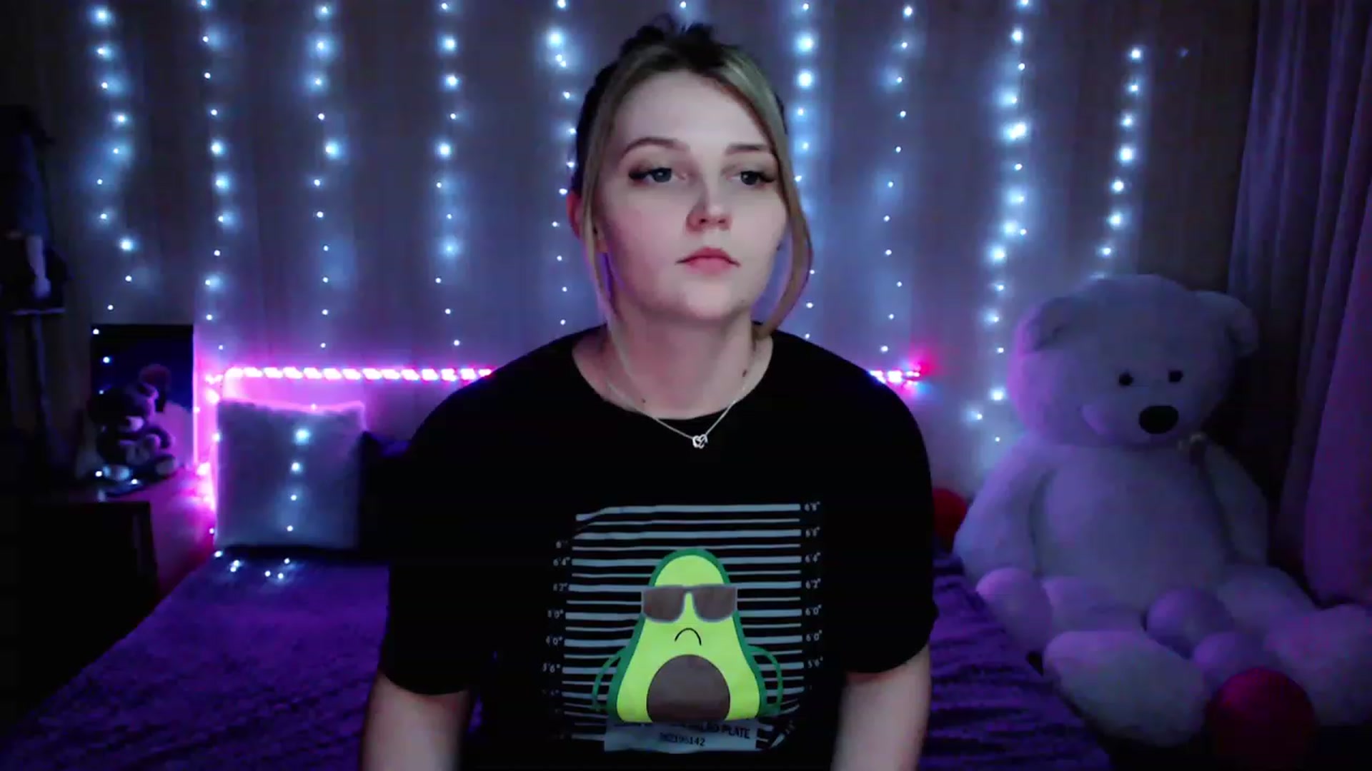 Gallery image thumbnail from Nice_Ass007's myfreecams stream on, 05/17/2023, 21:52 image 13 of 20
