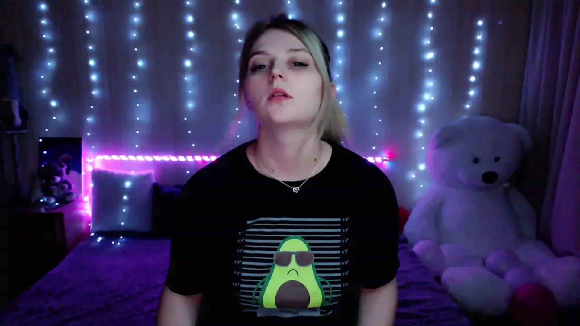 Gallery image thumbnail from Nice_Ass007's myfreecams stream on, 05/17/2023, 21:52 image 14 of 20