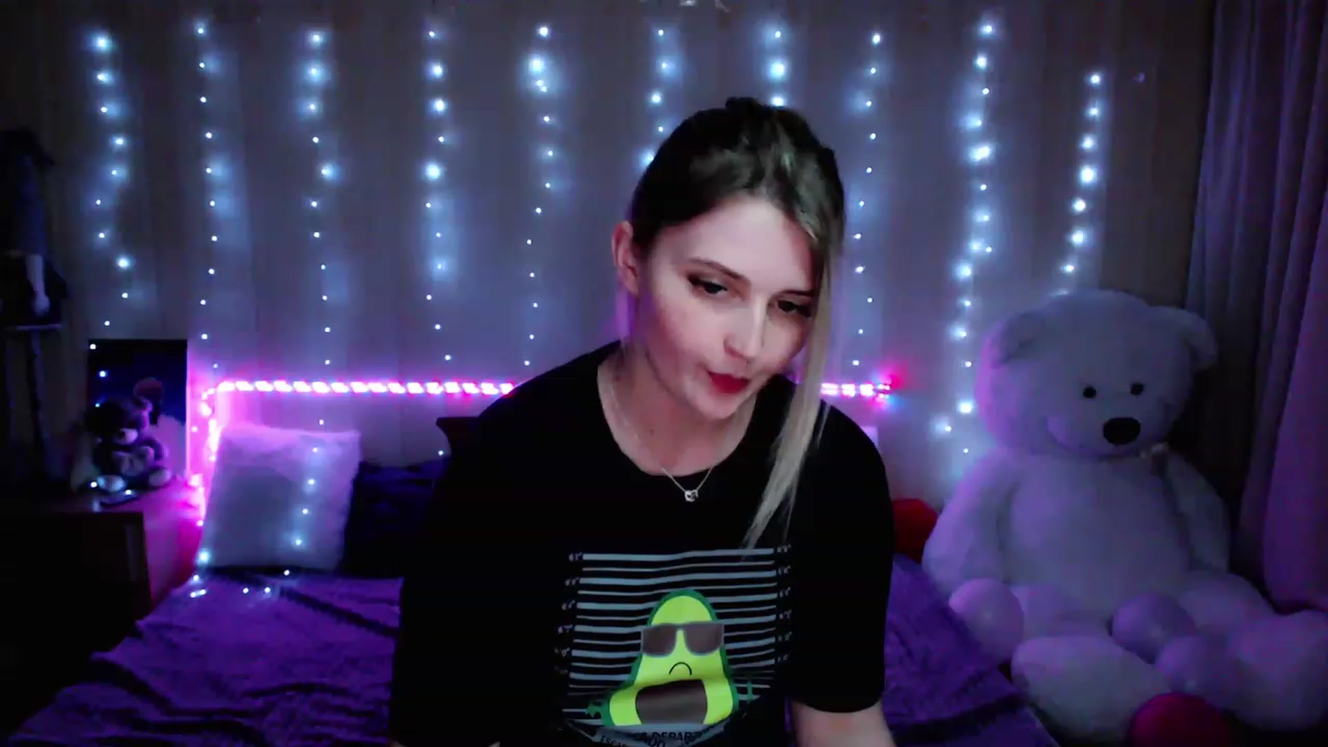 Gallery image thumbnail from Nice_Ass007's myfreecams stream on, 05/17/2023, 23:58 image 17 of 20