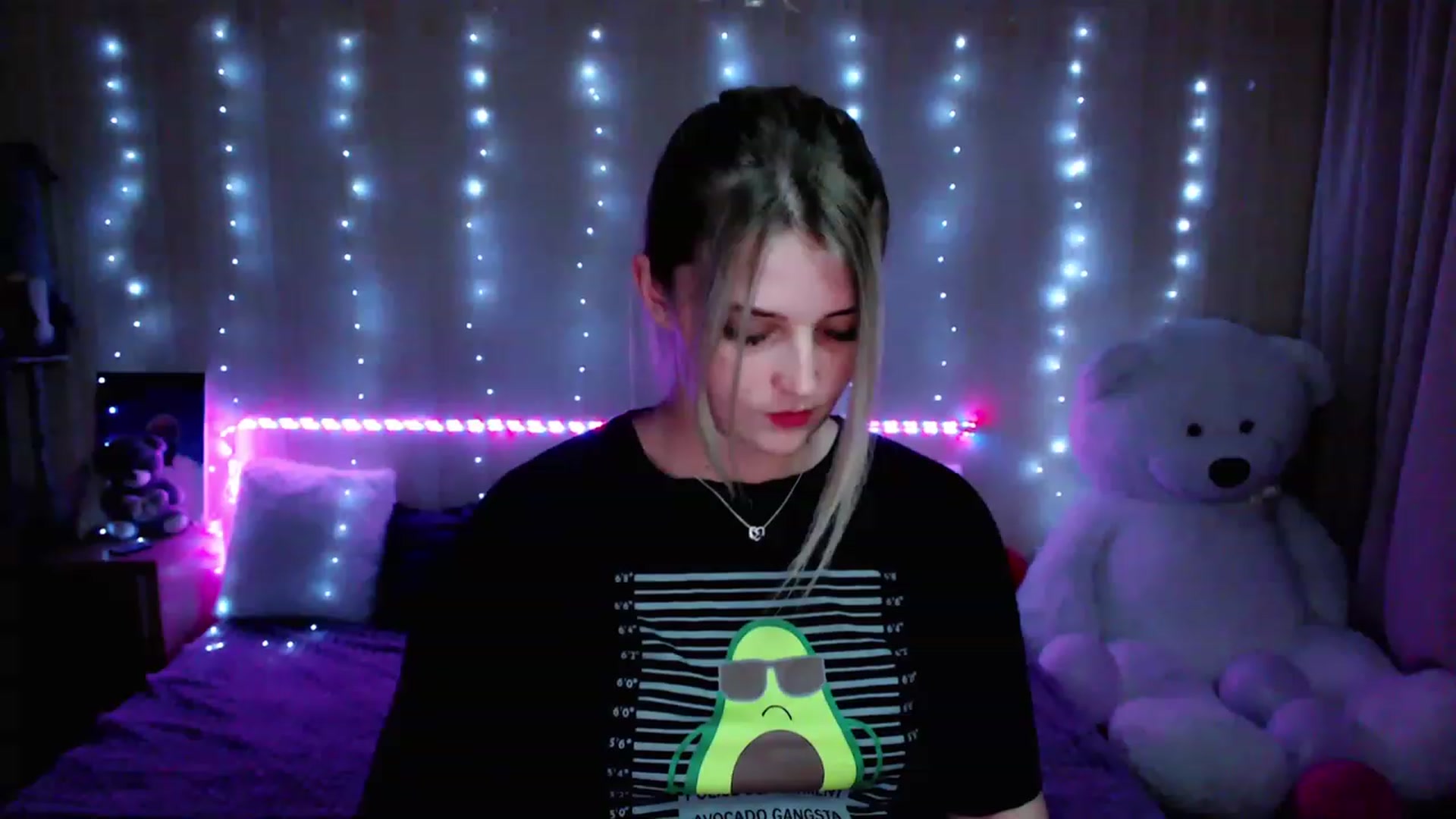Gallery image thumbnail from Nice_Ass007's myfreecams stream on, 05/17/2023, 23:58 image 1 of 20