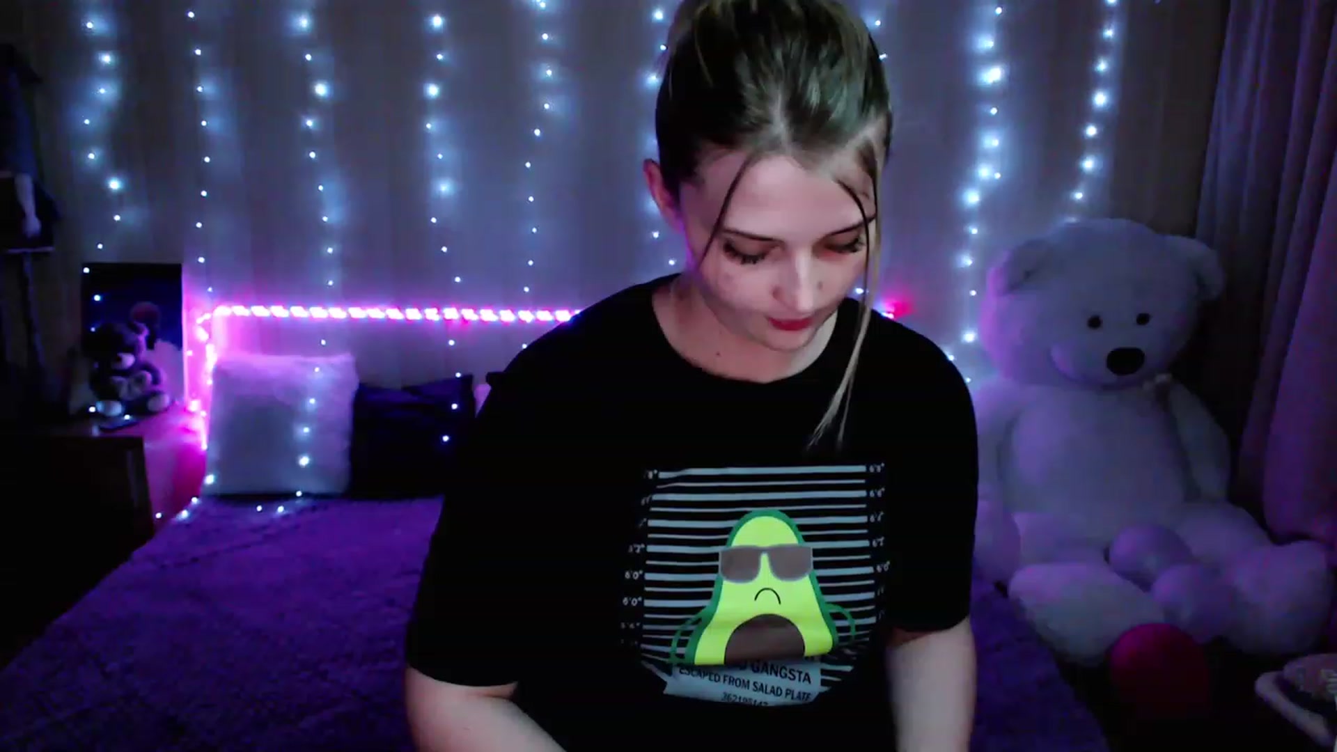 Gallery image thumbnail from Nice_Ass007's myfreecams stream on, 05/18/2023, 01:47 image 14 of 20