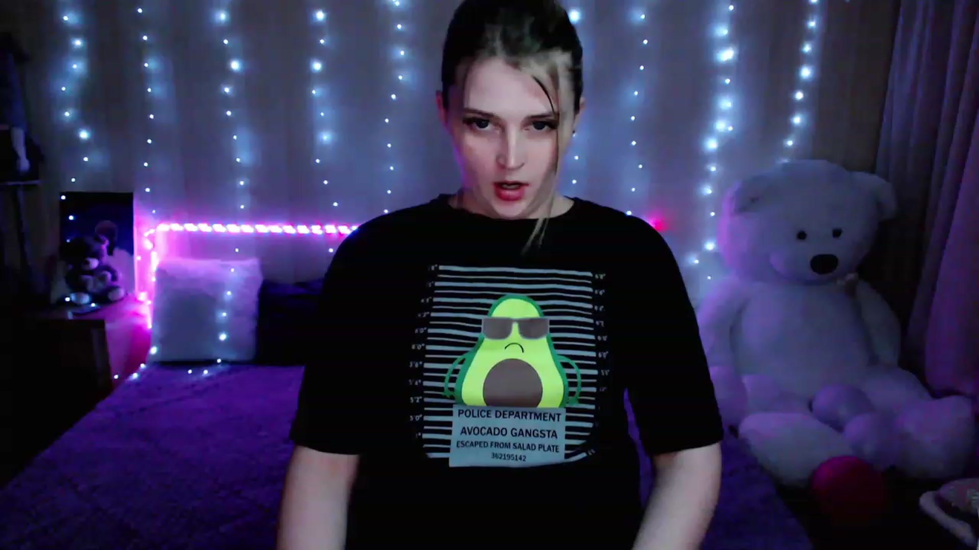 Gallery image thumbnail from Nice_Ass007's myfreecams stream on, 05/18/2023, 01:47 image 12 of 20