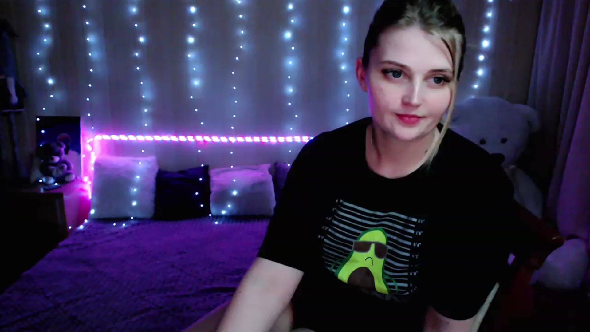 Gallery image thumbnail from Nice_Ass007's myfreecams stream on, 05/18/2023, 01:47 image 3 of 20