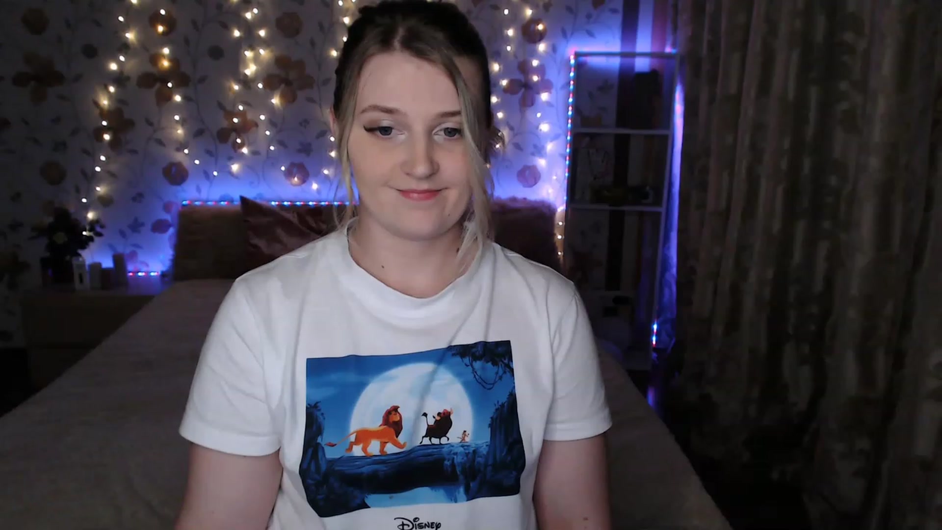 Gallery image thumbnail from Nice_Ass007's myfreecams stream on, 05/19/2023, 21:42 image 15 of 20