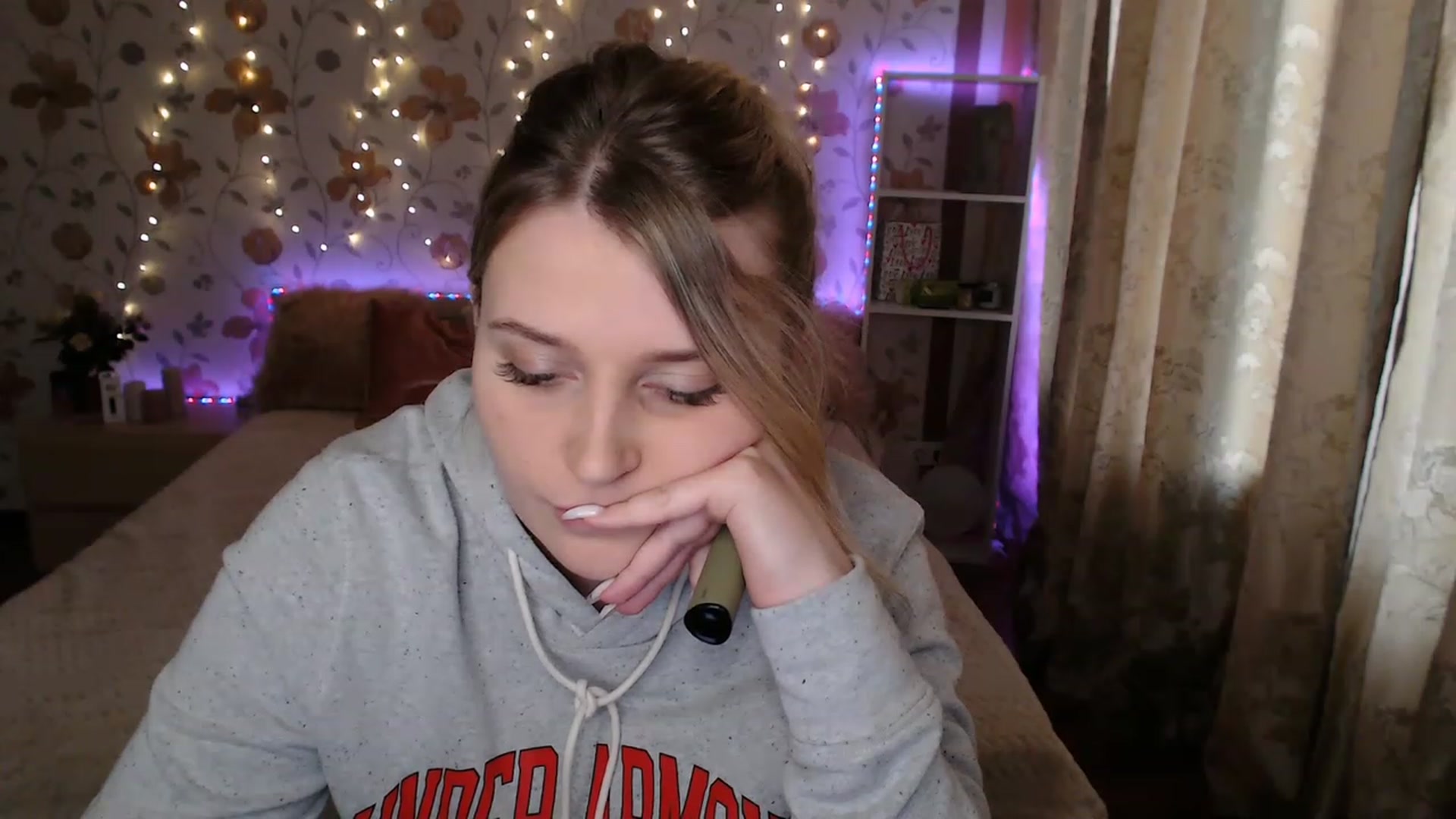 Gallery image thumbnail from Nice_Ass007's myfreecams stream on, 05/23/2023, 04:30 image 13 of 20