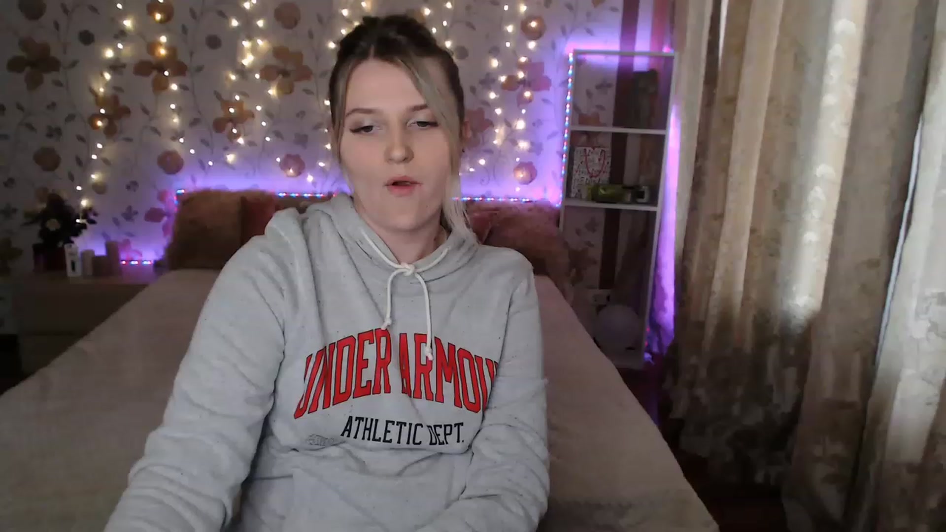 Gallery image thumbnail from Nice_Ass007's myfreecams stream on, 05/23/2023, 04:30 image 6 of 20