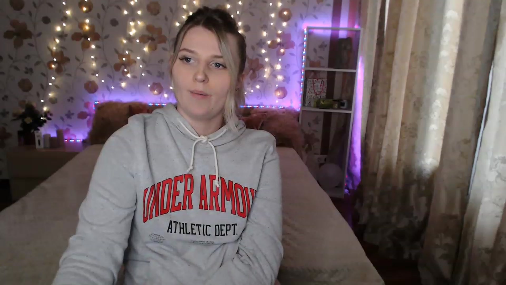 Gallery image thumbnail from Nice_Ass007's myfreecams stream on, 05/23/2023, 04:30 image 7 of 20