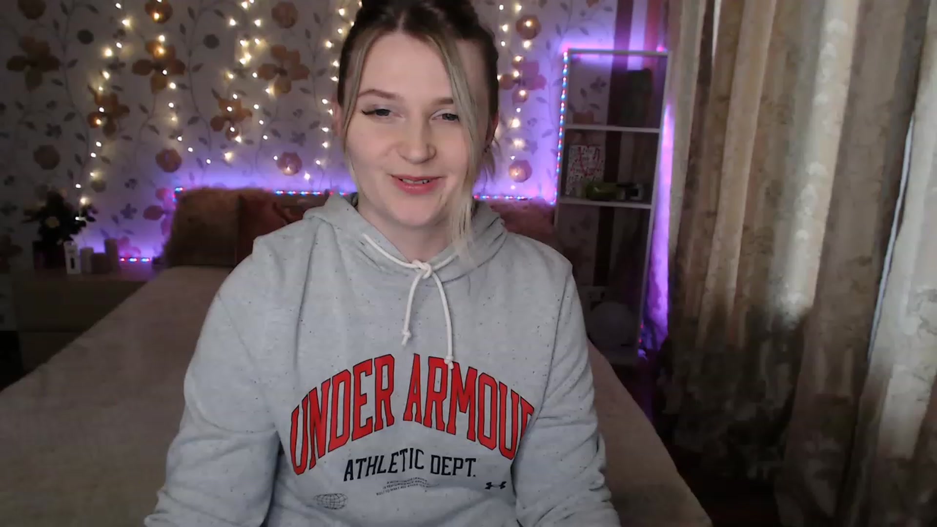 Gallery image thumbnail from Nice_Ass007's myfreecams stream on, 05/23/2023, 04:30 image 1 of 20