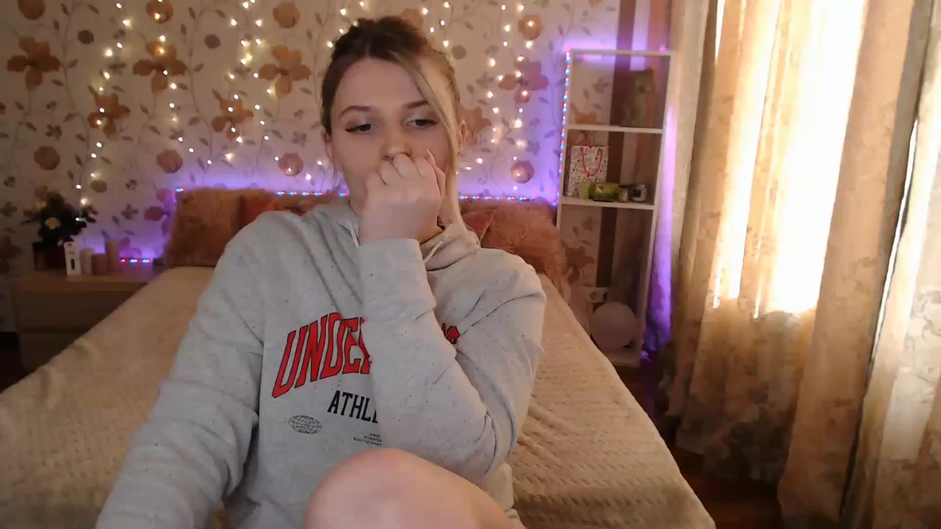 Gallery image thumbnail from Nice_Ass007's myfreecams stream on, 05/23/2023, 04:30 image 19 of 20