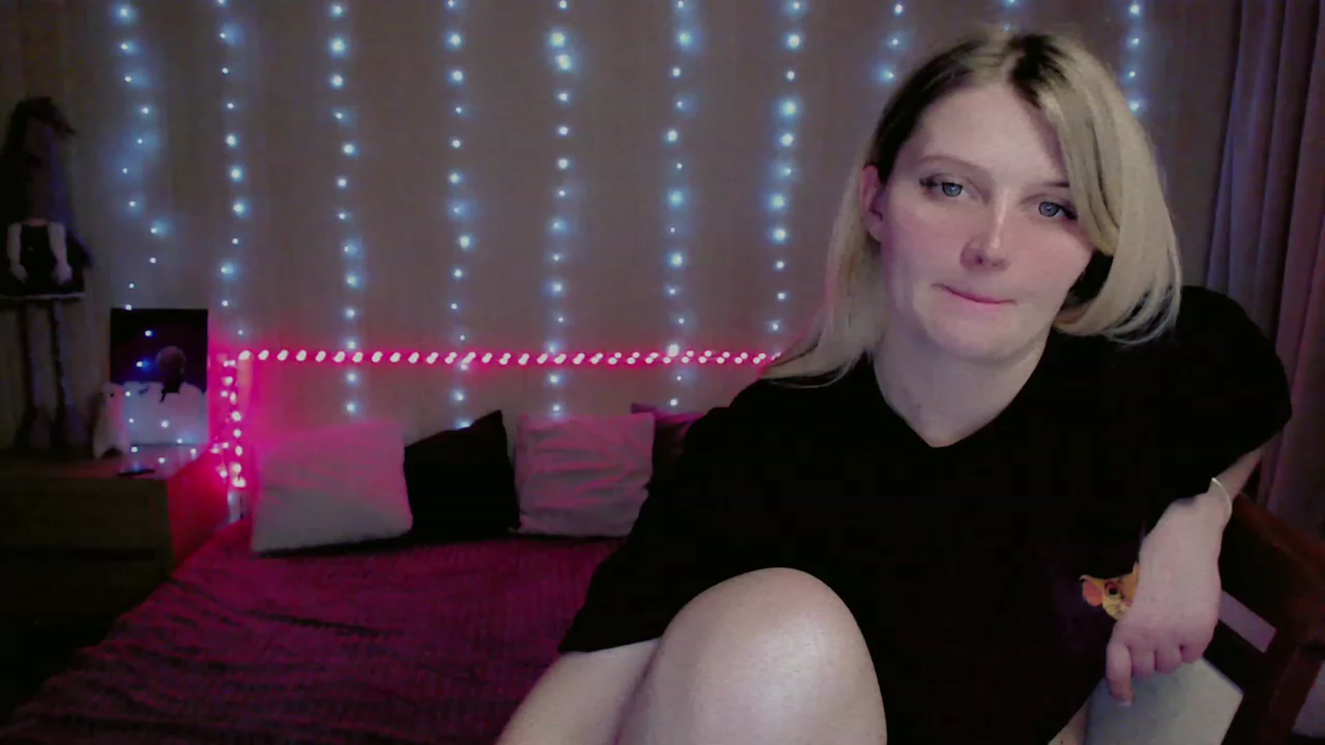 Gallery image thumbnail from Nice_Ass007's myfreecams stream on, 05/23/2023, 20:40 image 9 of 20