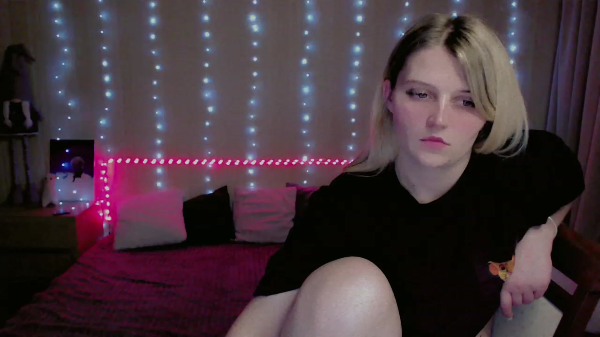 Gallery image thumbnail from Nice_Ass007's myfreecams stream on, 05/23/2023, 20:40 image 10 of 20