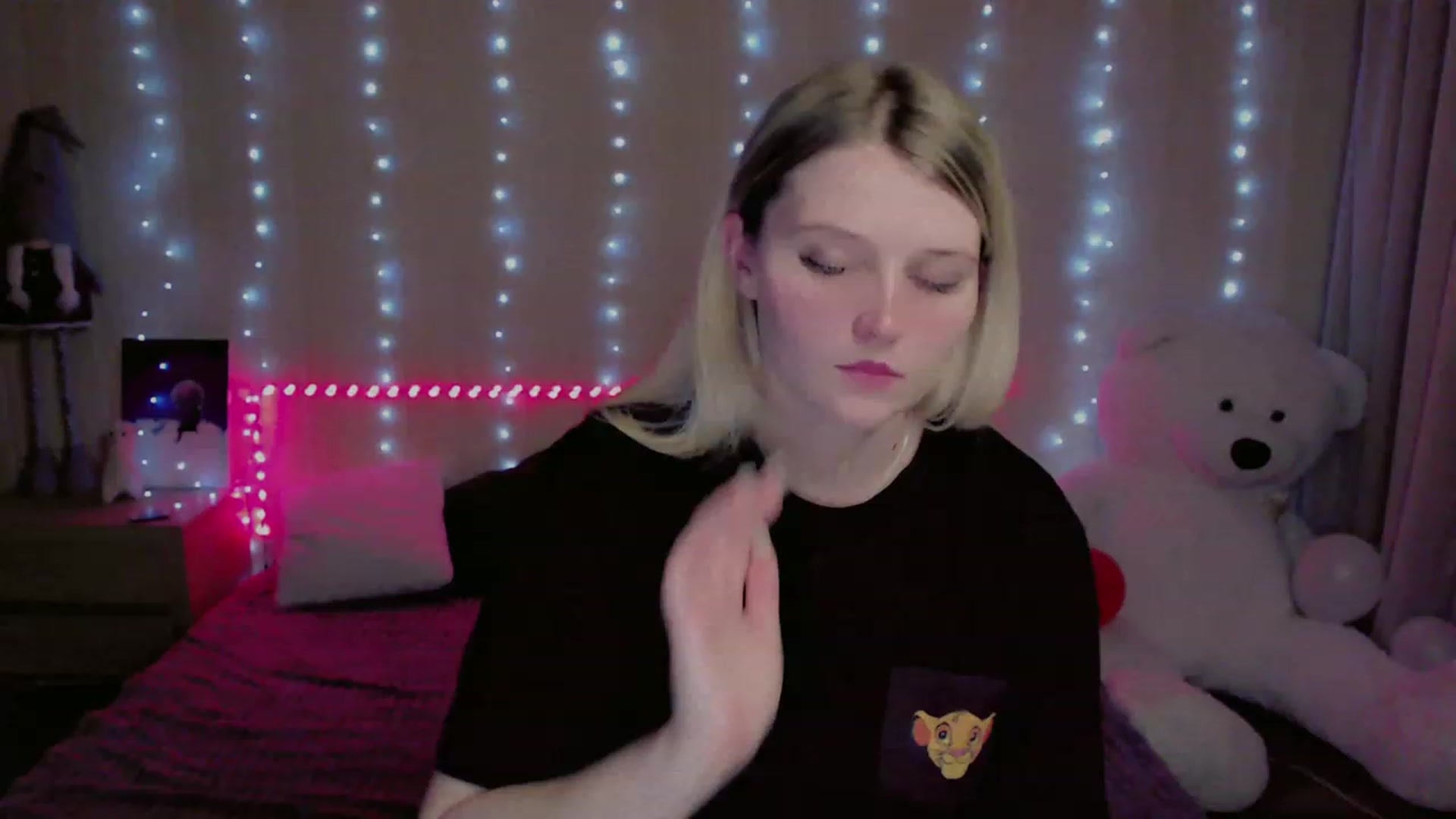 Gallery image thumbnail from Nice_Ass007's myfreecams stream on, 05/23/2023, 20:40 image 5 of 20