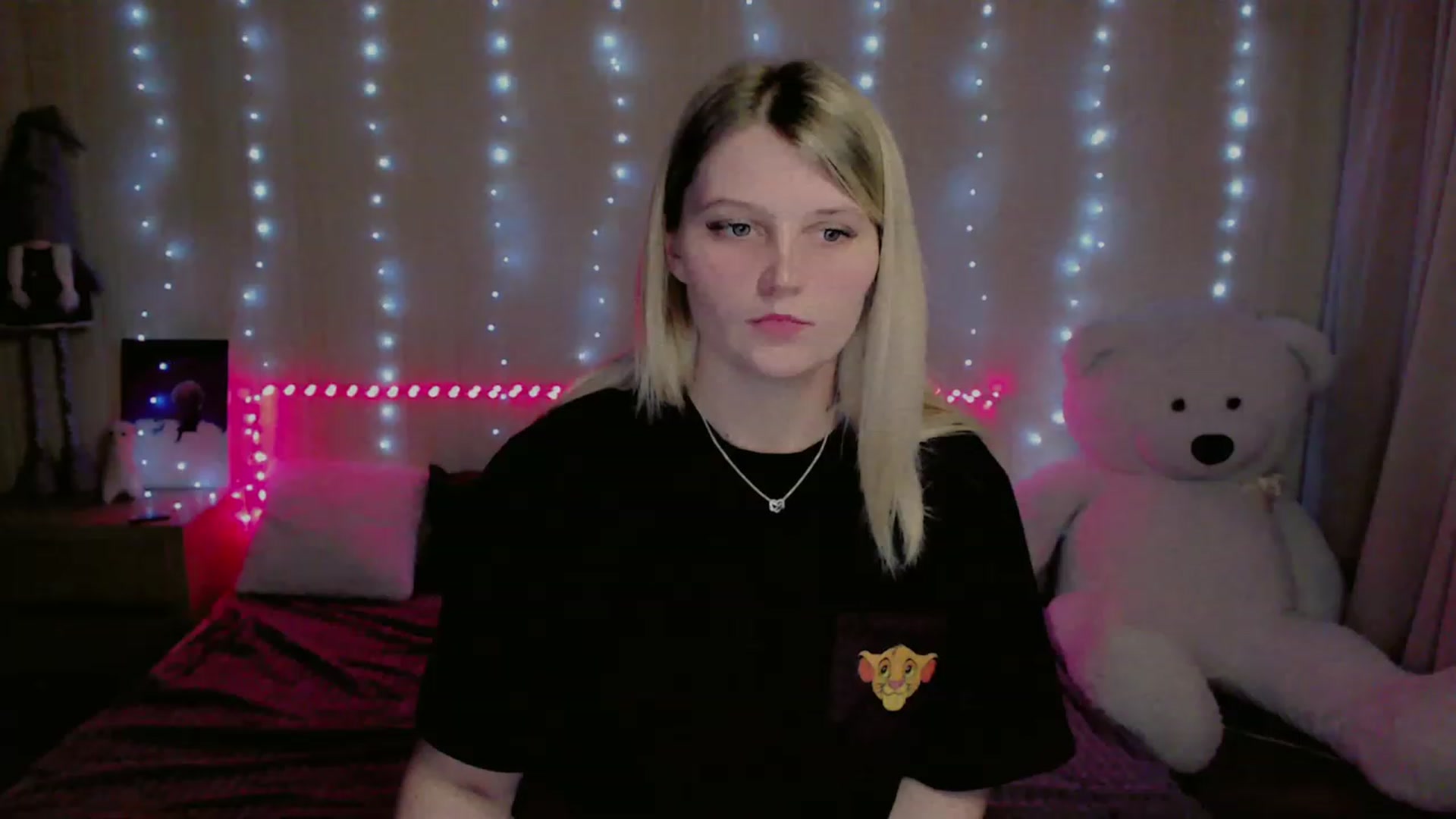 Gallery image thumbnail from Nice_Ass007's myfreecams stream on, 05/24/2023, 02:32 image 13 of 20