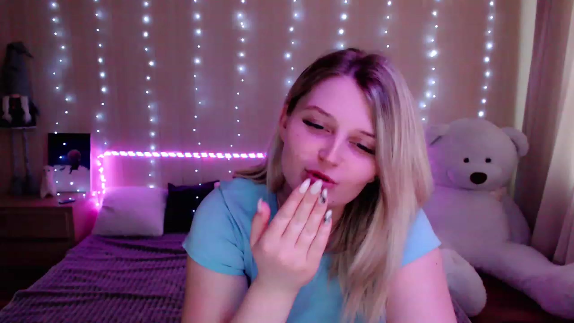 Gallery image thumbnail from Nice_Ass007's myfreecams stream on, 05/24/2023, 05:08 image 12 of 20