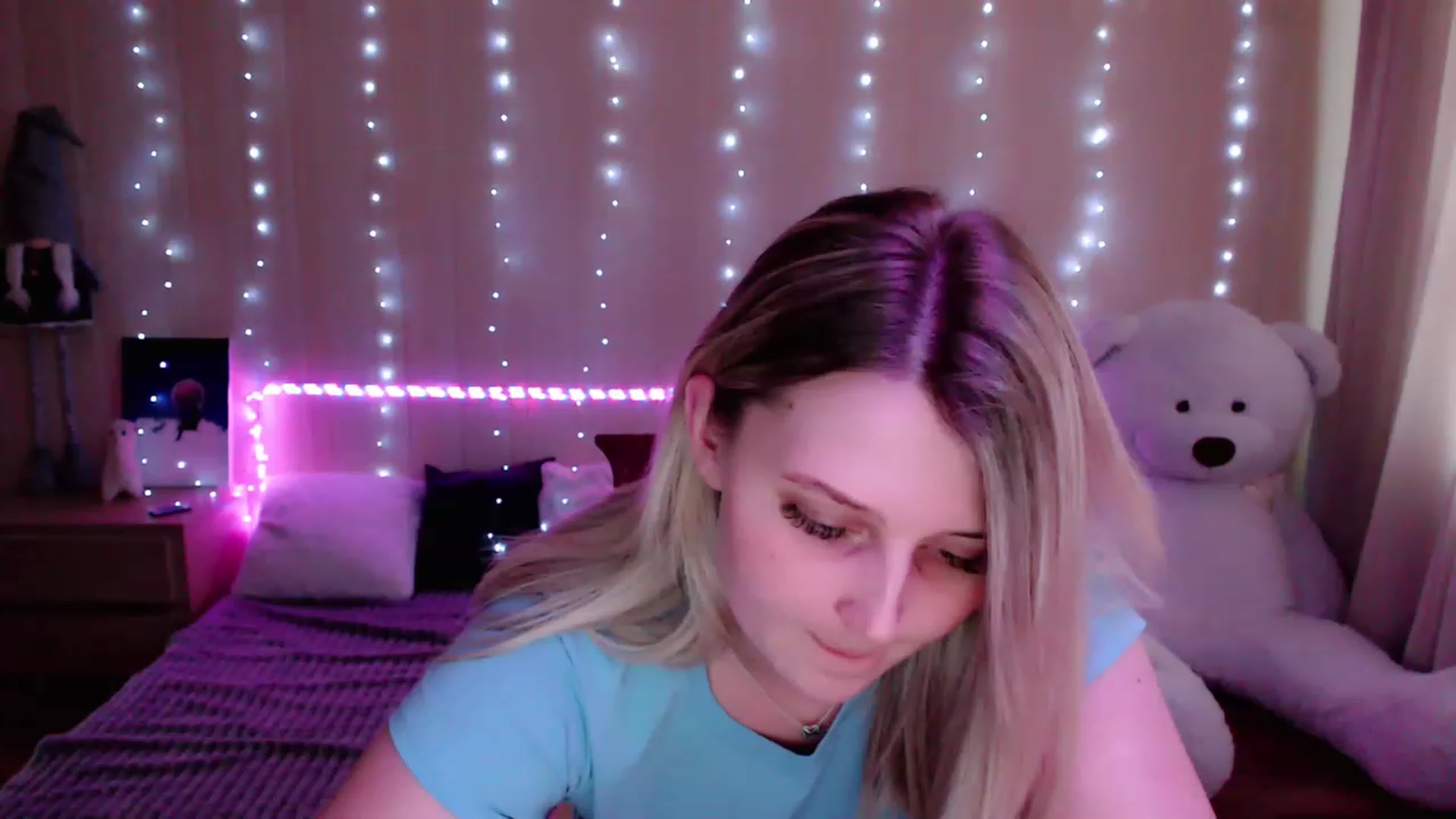 Gallery image thumbnail from Nice_Ass007's myfreecams stream on, 05/24/2023, 05:08 image 16 of 20