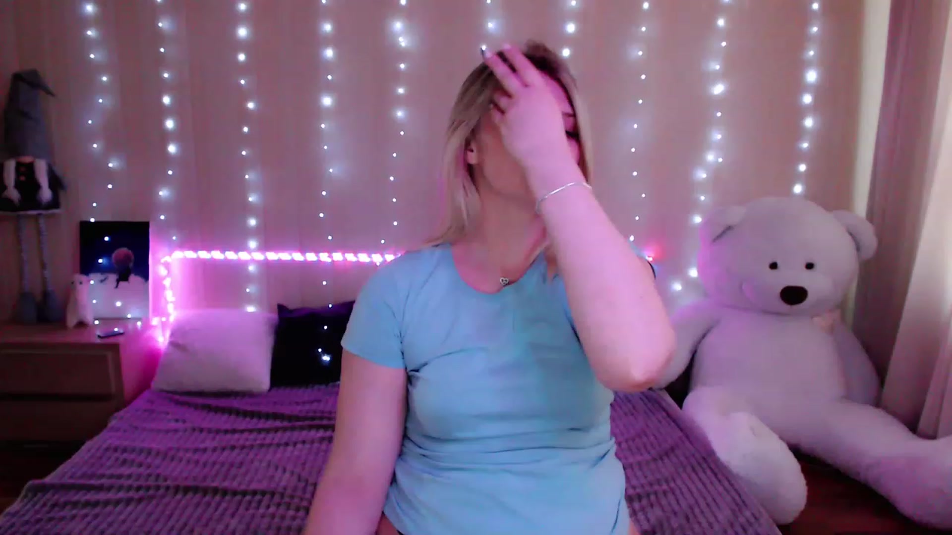 Gallery image thumbnail from Nice_Ass007's myfreecams stream on, 05/24/2023, 05:08 image 8 of 20