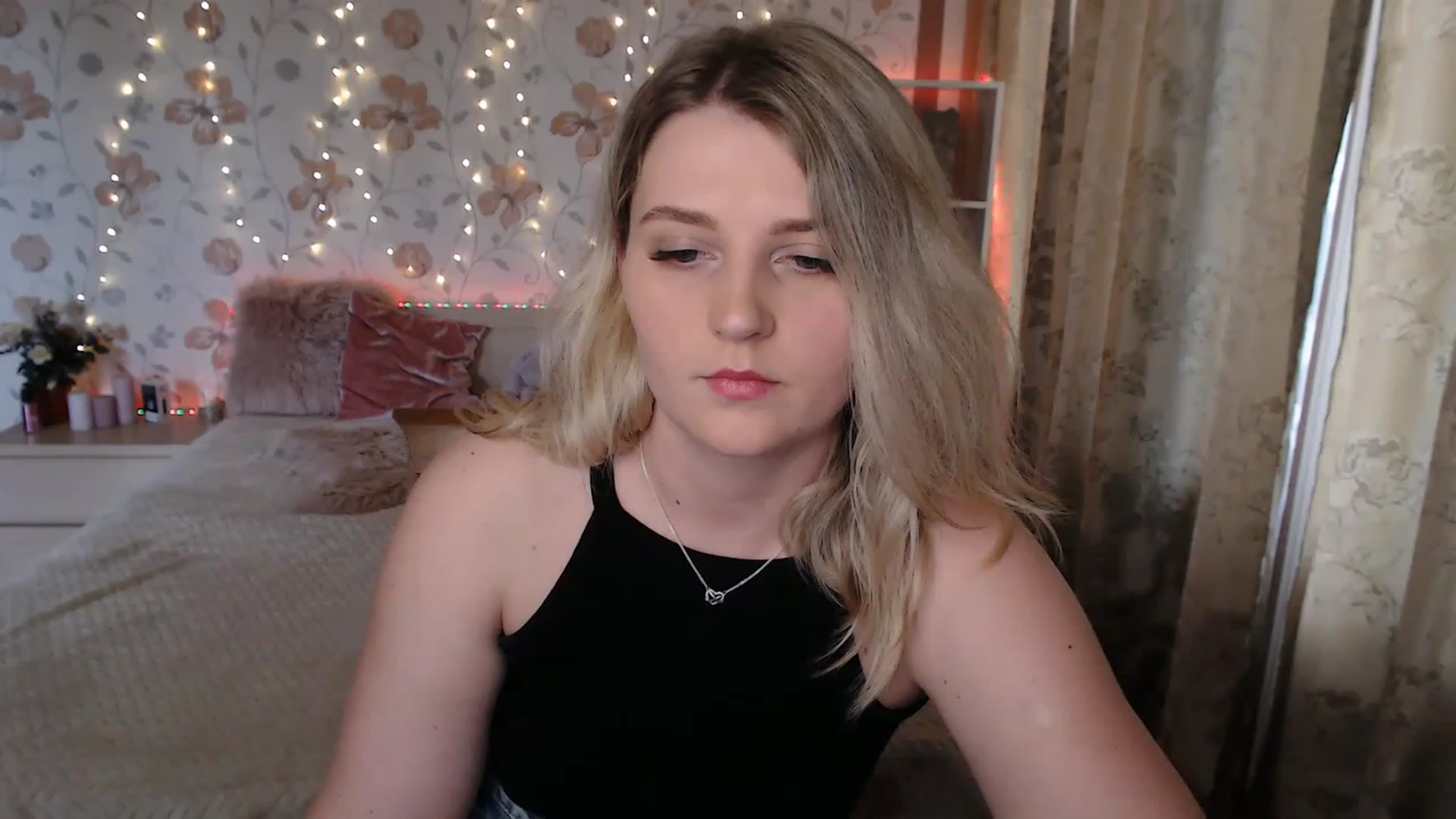 Gallery image thumbnail from Nice_Ass007's myfreecams stream on, 05/25/2023, 15:10 image 1 of 20