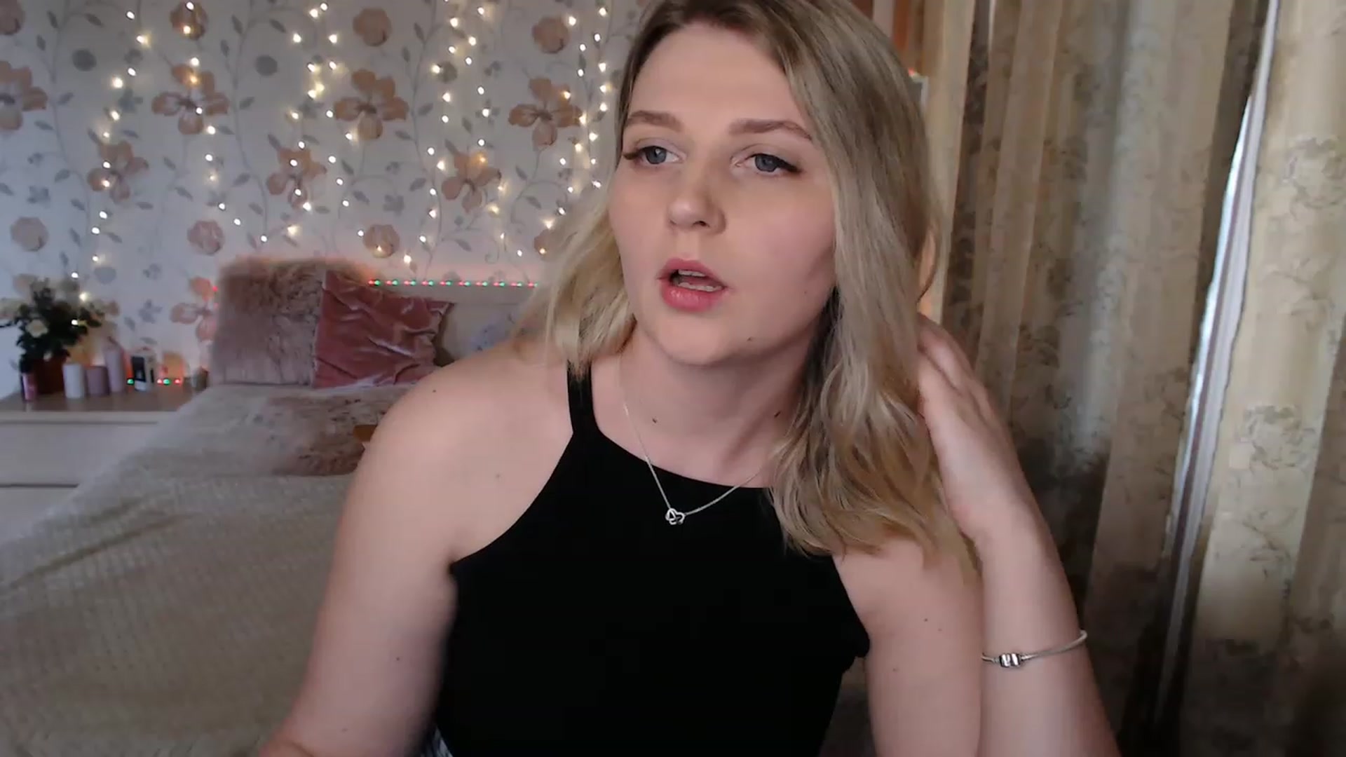 Gallery image thumbnail from Nice_Ass007's myfreecams stream on, 05/25/2023, 15:10 image 6 of 20