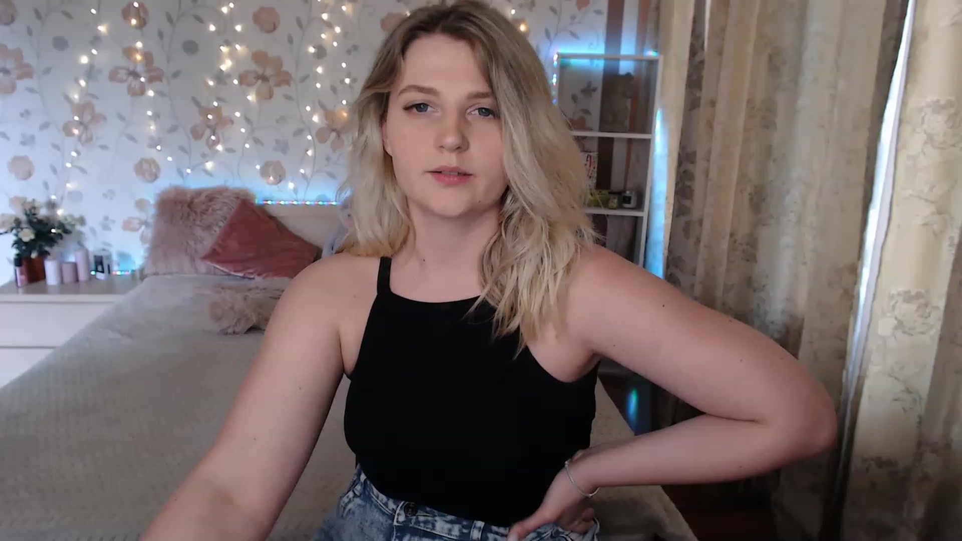 Gallery image thumbnail from Nice_Ass007's myfreecams stream on, 05/25/2023, 15:56 image 2 of 20